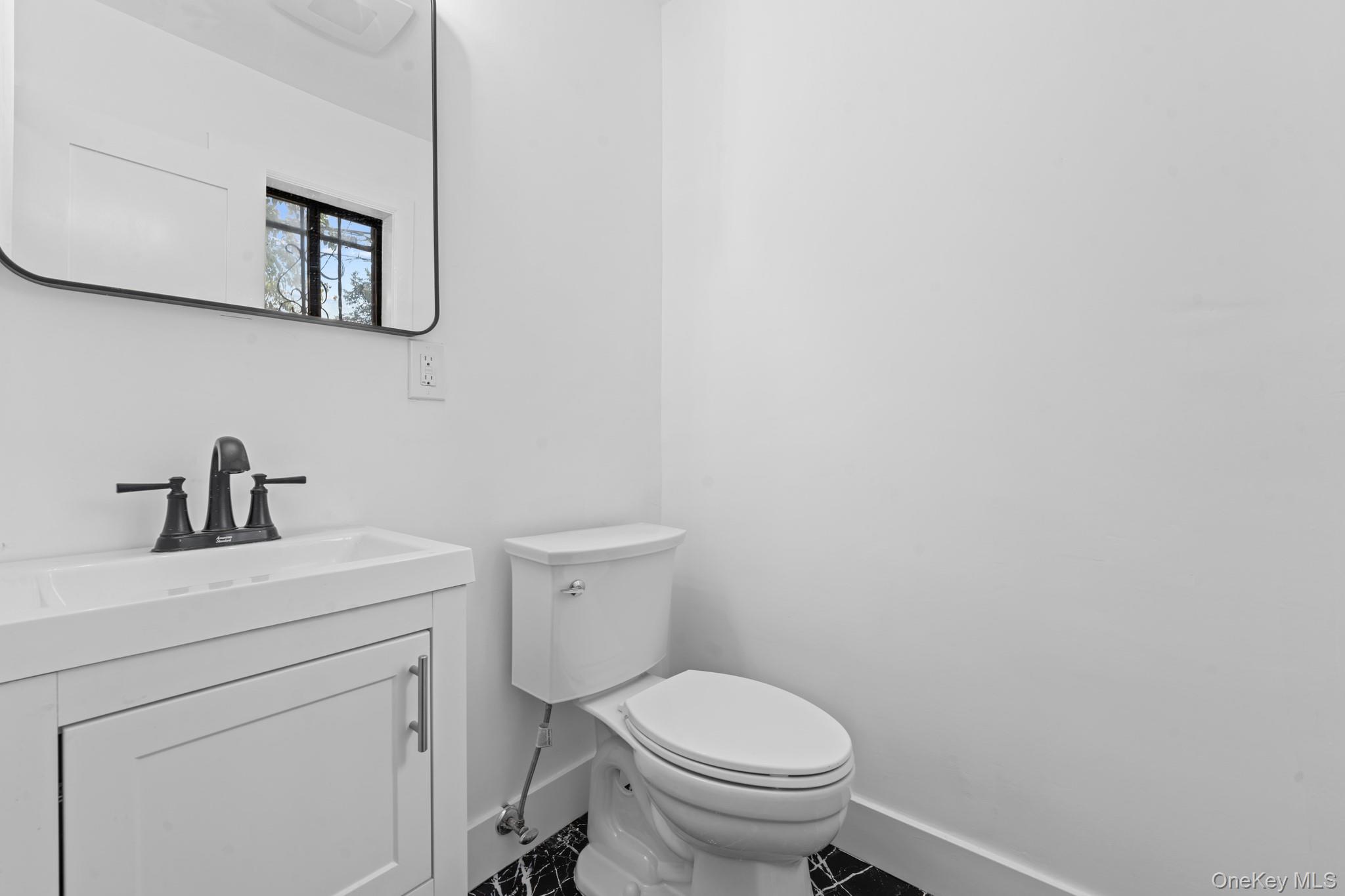 #5 photo, 923 Rockaway Avenue, ブルックリン区 Brooklyn , NY 11212