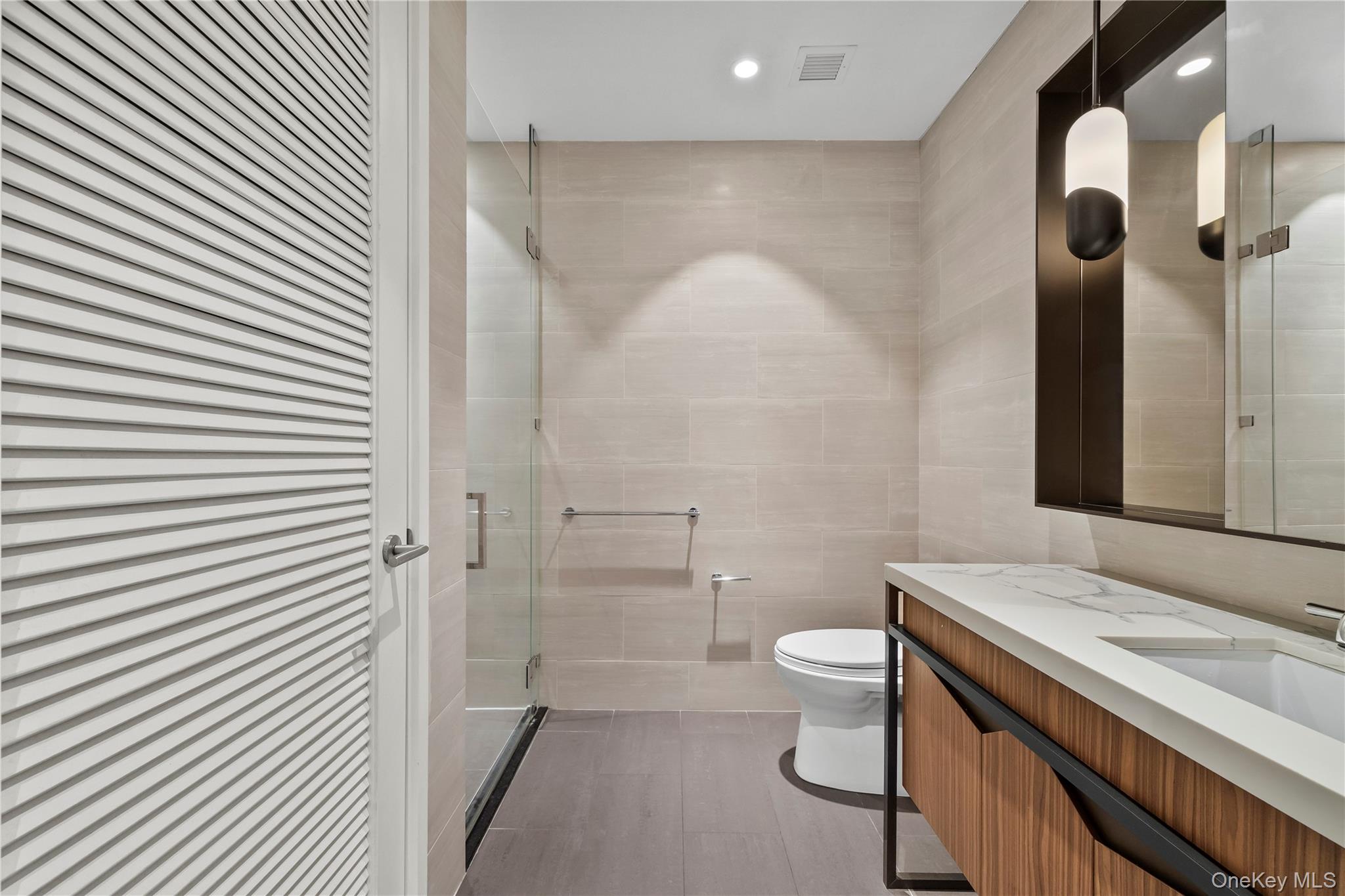 #13 photo, 13327 39th Avenue, Flushing , NY 11354