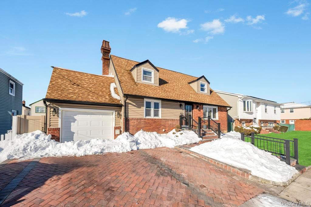 #3 photo, 460 Roquette Avenue, ナッソー郡 Floral Park , NY 11001