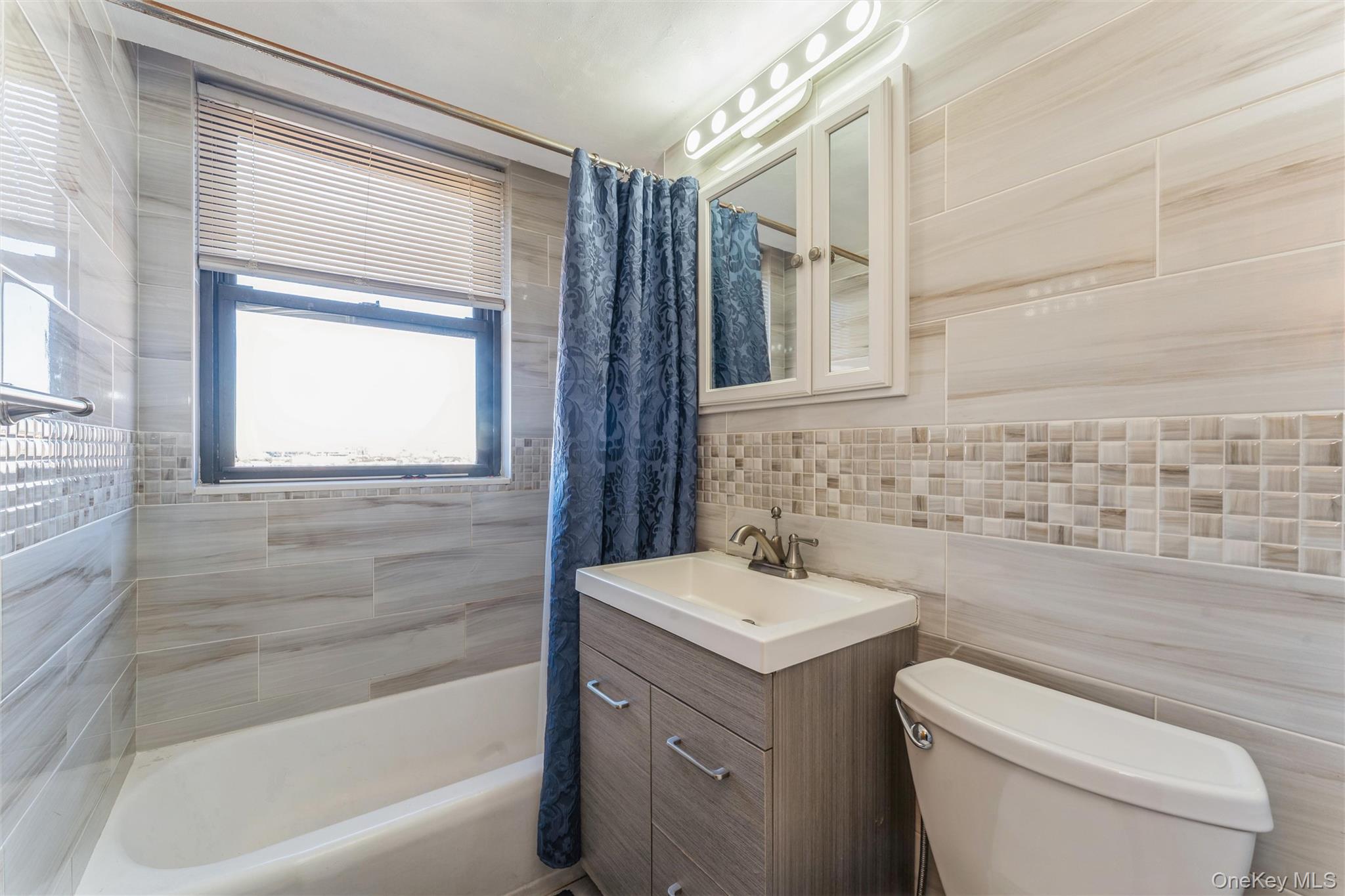 #13 photo, 61-15 98th Street, Rego Park , NY 11374