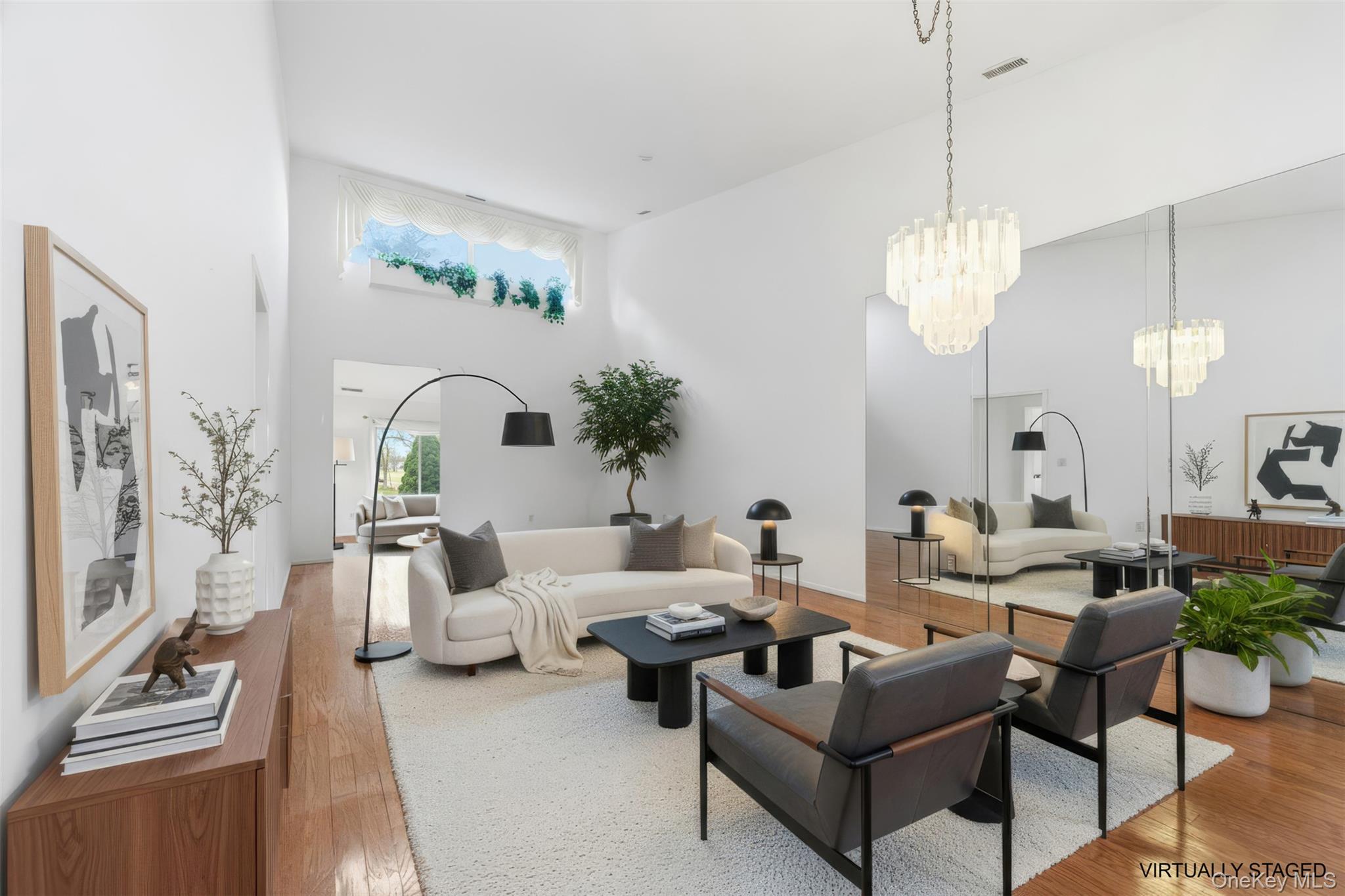 #2 photo, 763 Spring Lake Drive, サフォーク郡 Middle Island , NY 11953