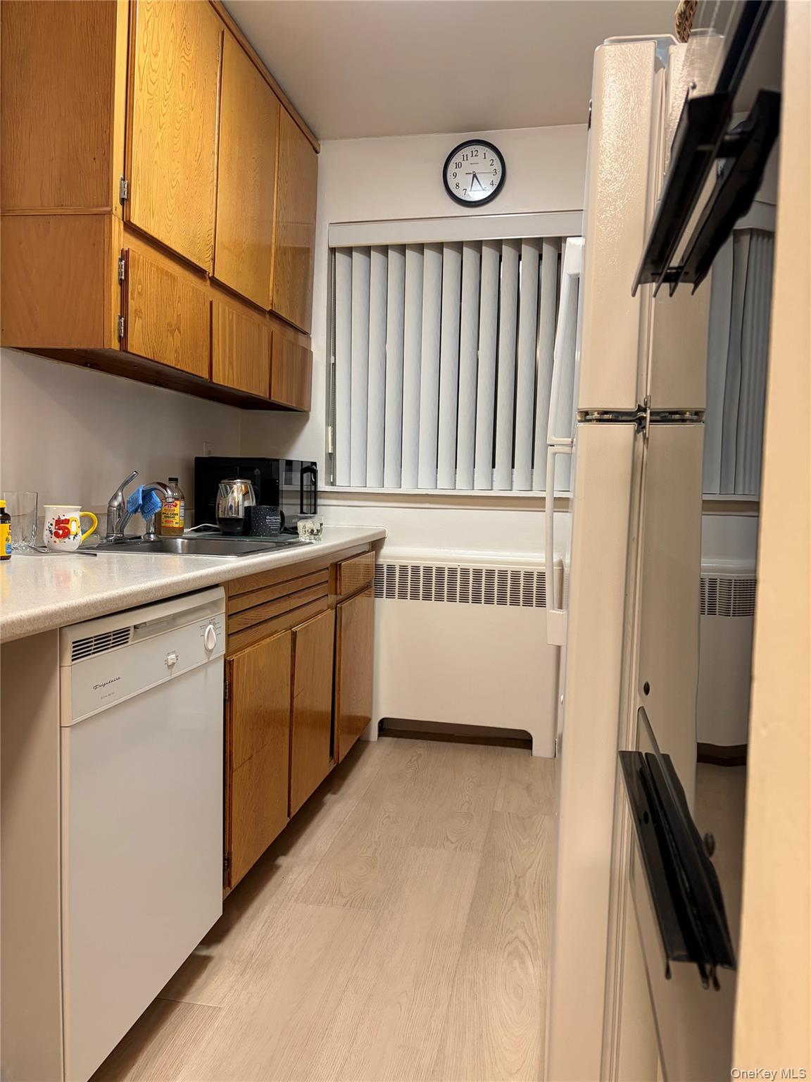 #1 photo, 200 Atlantic Avenue, Lynbrook , NY 11563