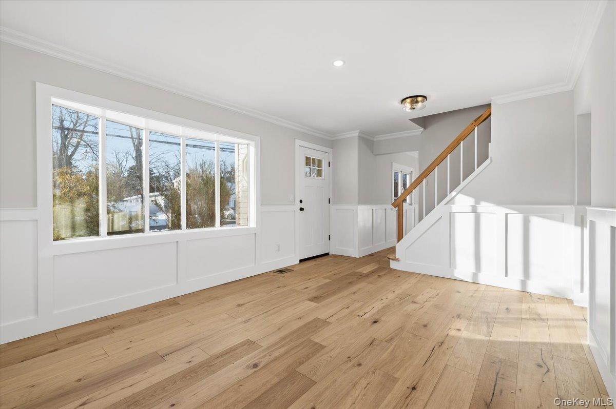 #5 photo, 1347 Gardiner Drive, サフォーク郡 Bay Shore , NY 11706