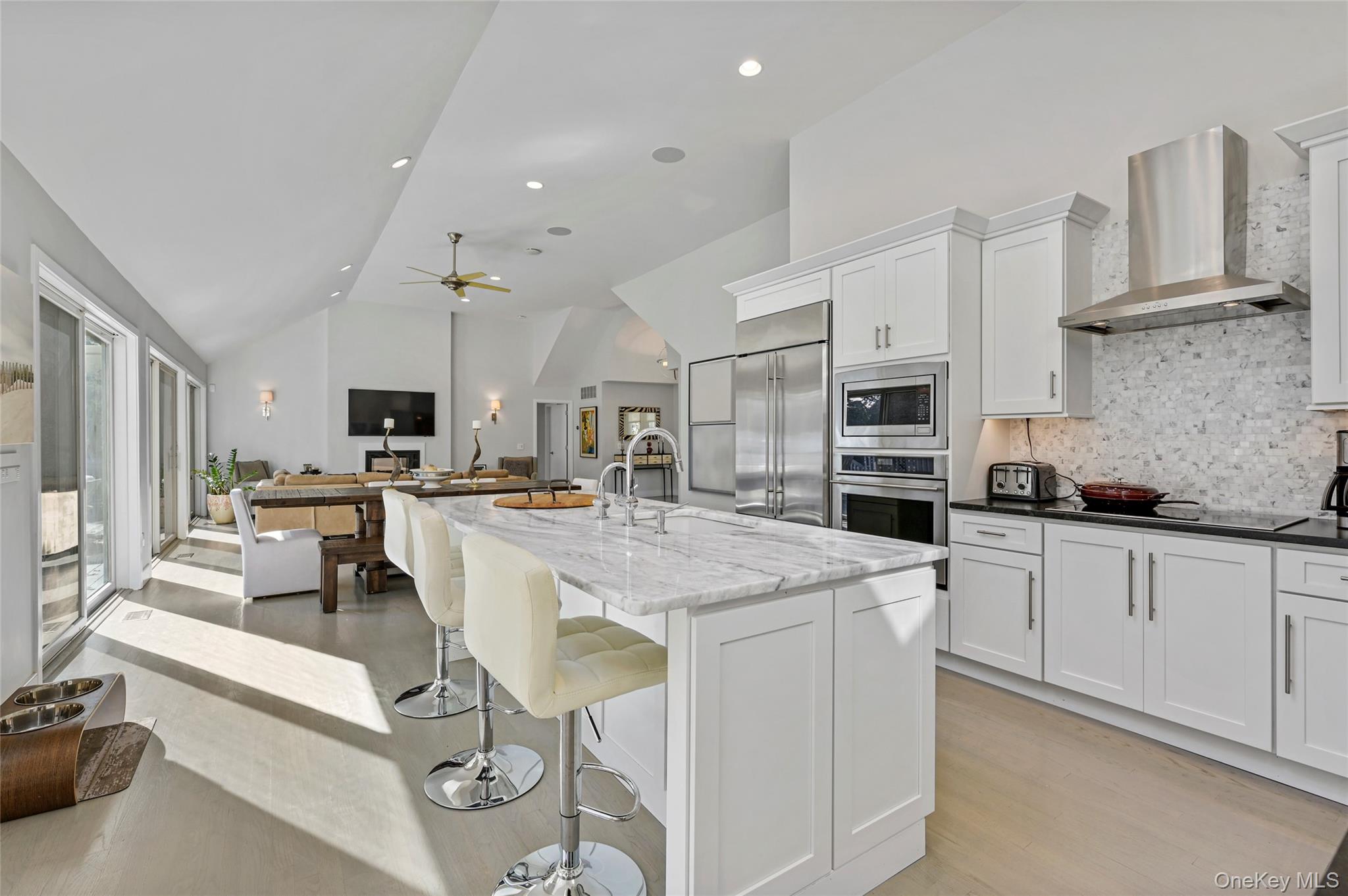 #10 photo, 6 Bridle Path, サフォーク郡 Westhampton Beach , NY 11978