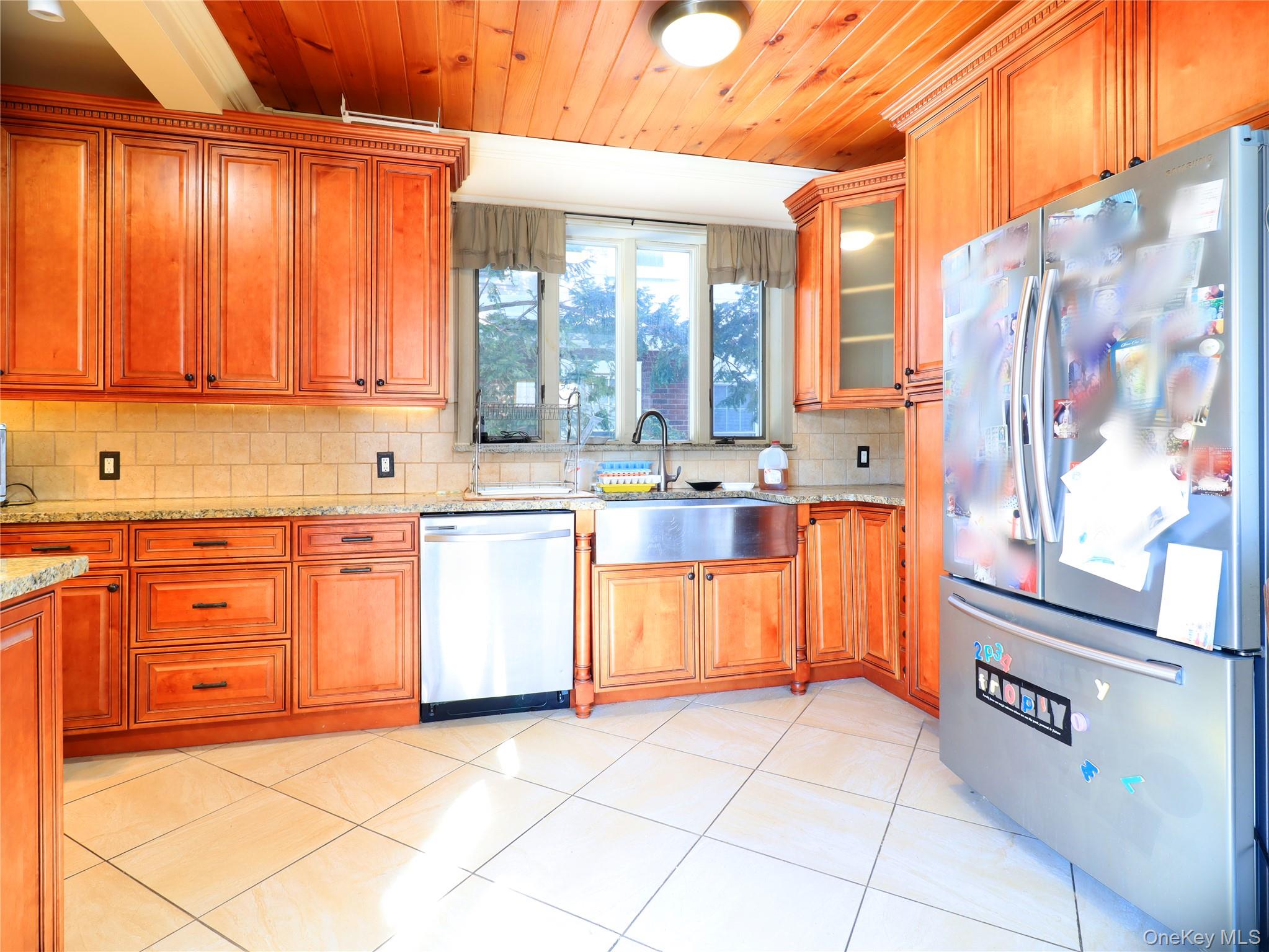 #17 photo, 4328 168th Street, クイーンズ区 Flushing , NY 11358