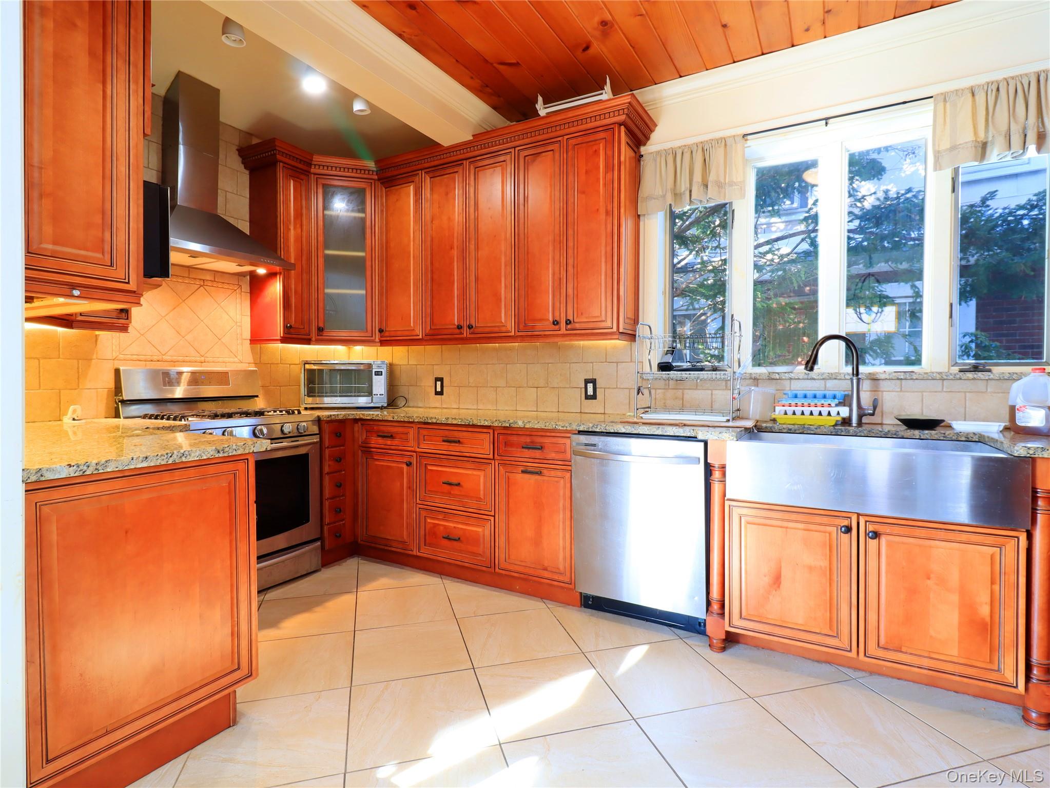 #19 photo, 4328 168th Street, クイーンズ区 Flushing , NY 11358