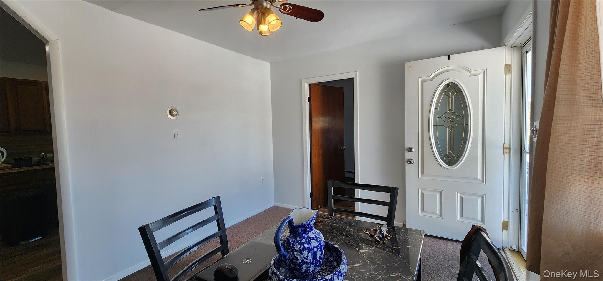 #4 photo, 22 Blue Point Road, 东长岛 Mastic Beach , NY 11951