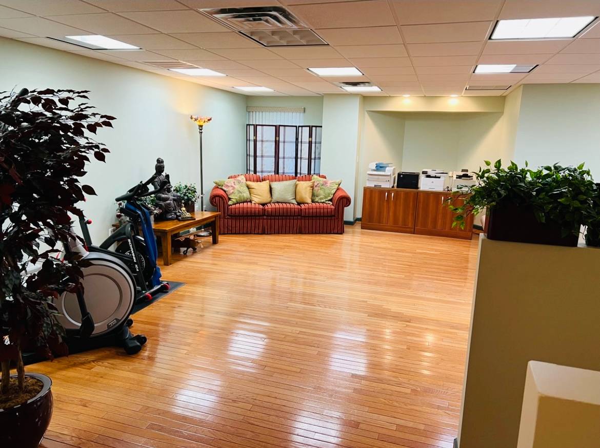 #4 photo, 239 Roslyn Rd, ナッソー郡 Roslyn Heights , NY 11577