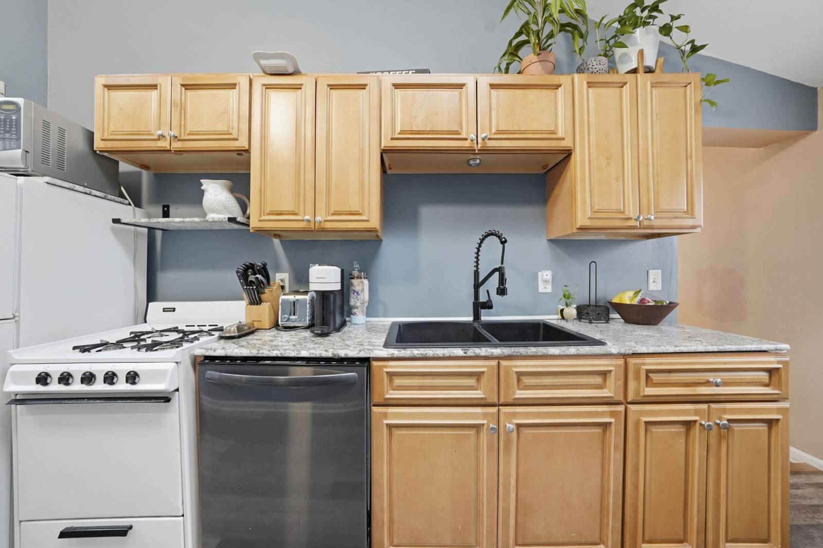 #36 photo, 283 West Tupper, Buffalo , NY 14201