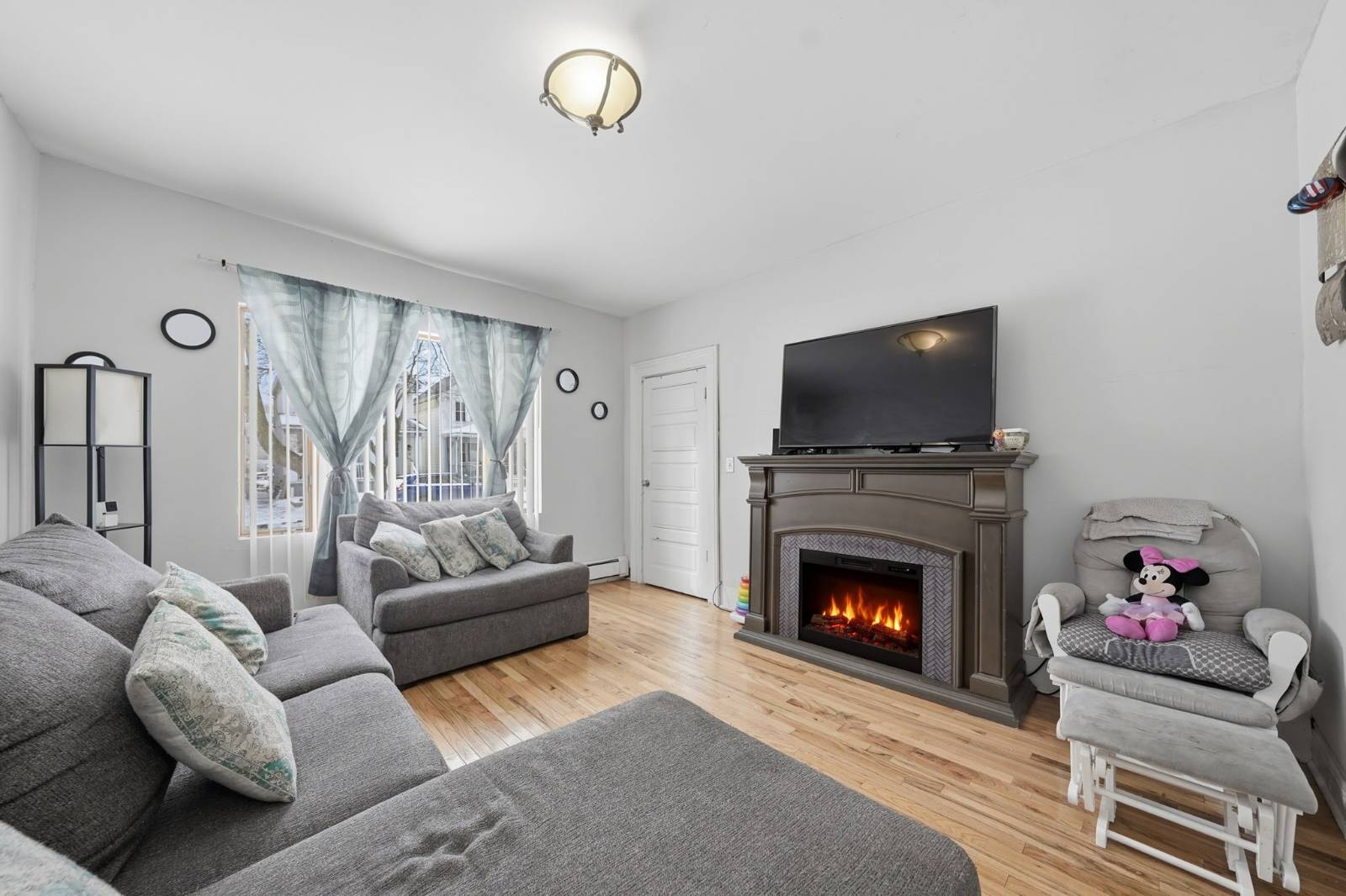 #5 photo, 283 West Tupper, Buffalo , NY 14201