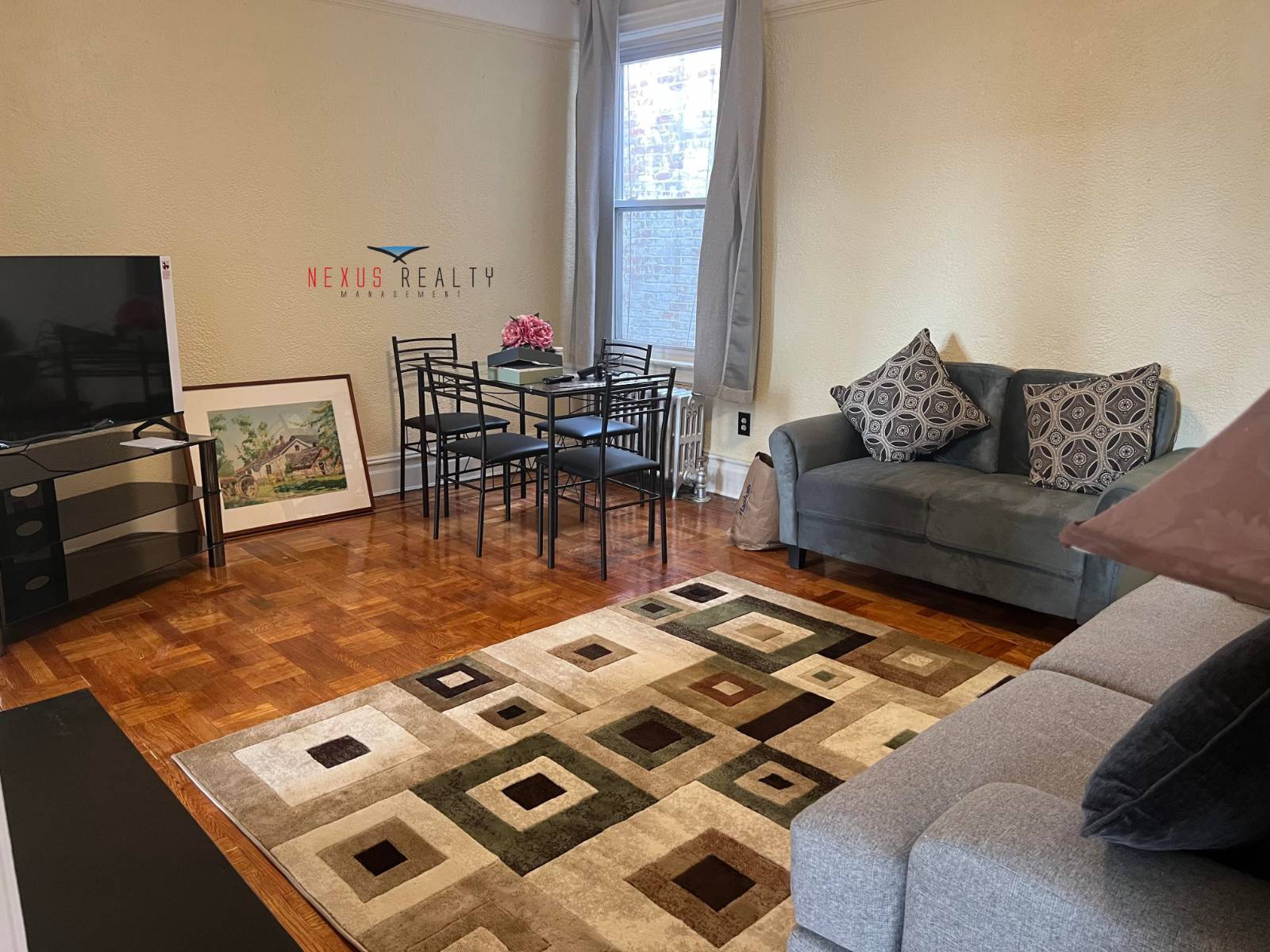 #6 photo, 69th street & 35th Avenue, Woodside , NY 11377