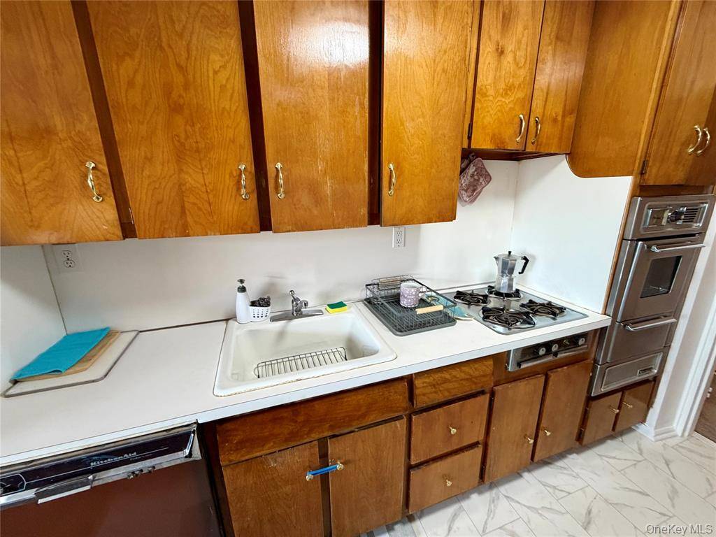 #12 photo, 89-35 155th Avenue, #4C, クイーンズ区 Howard Beach , NY 11414