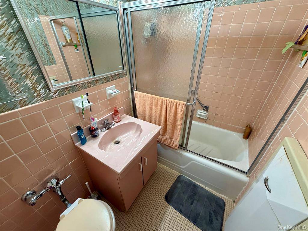 #20 photo, 89-35 155th Avenue, #4C, クイーンズ区 Howard Beach , NY 11414