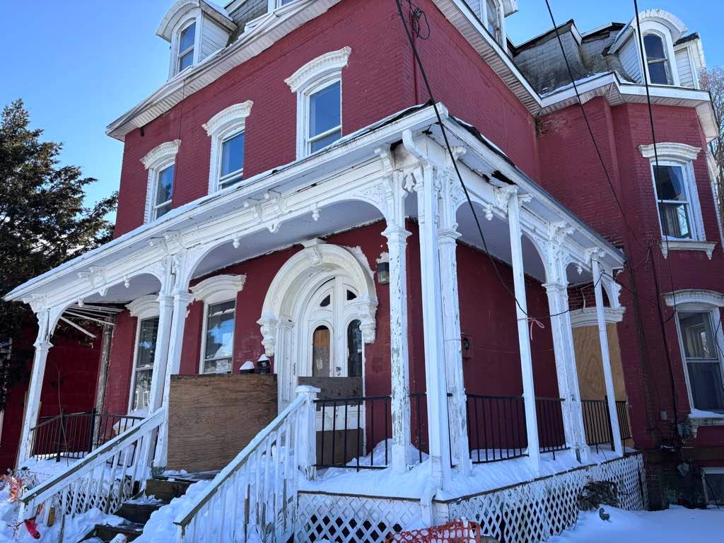 #5 photo, 87 Ball Street, Port Jervis , NY 12771