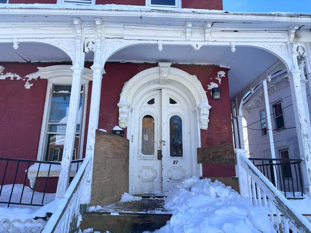 #9 photo, 87 Ball Street, Port Jervis , NY 12771