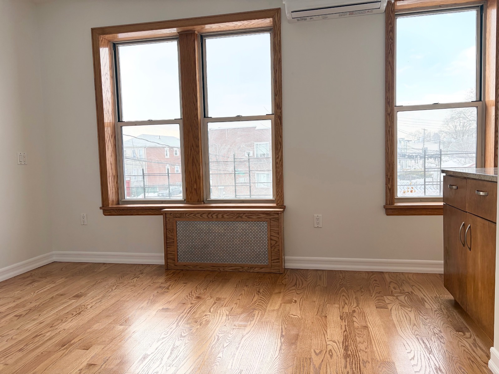 #8 photo, 2237  West 1st street, #2nd Floor, ブルックリン区 Gravesend , NY 11223