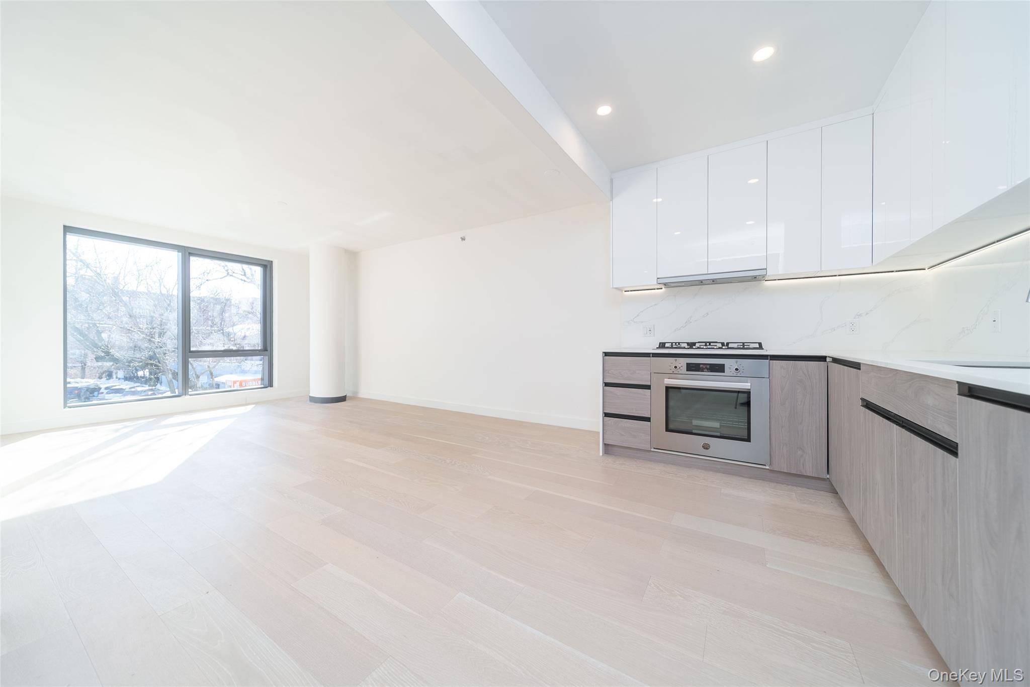 #3 photo, 144-49 Northern Boulevard, फ्लशिंग Flushing , NY 11354