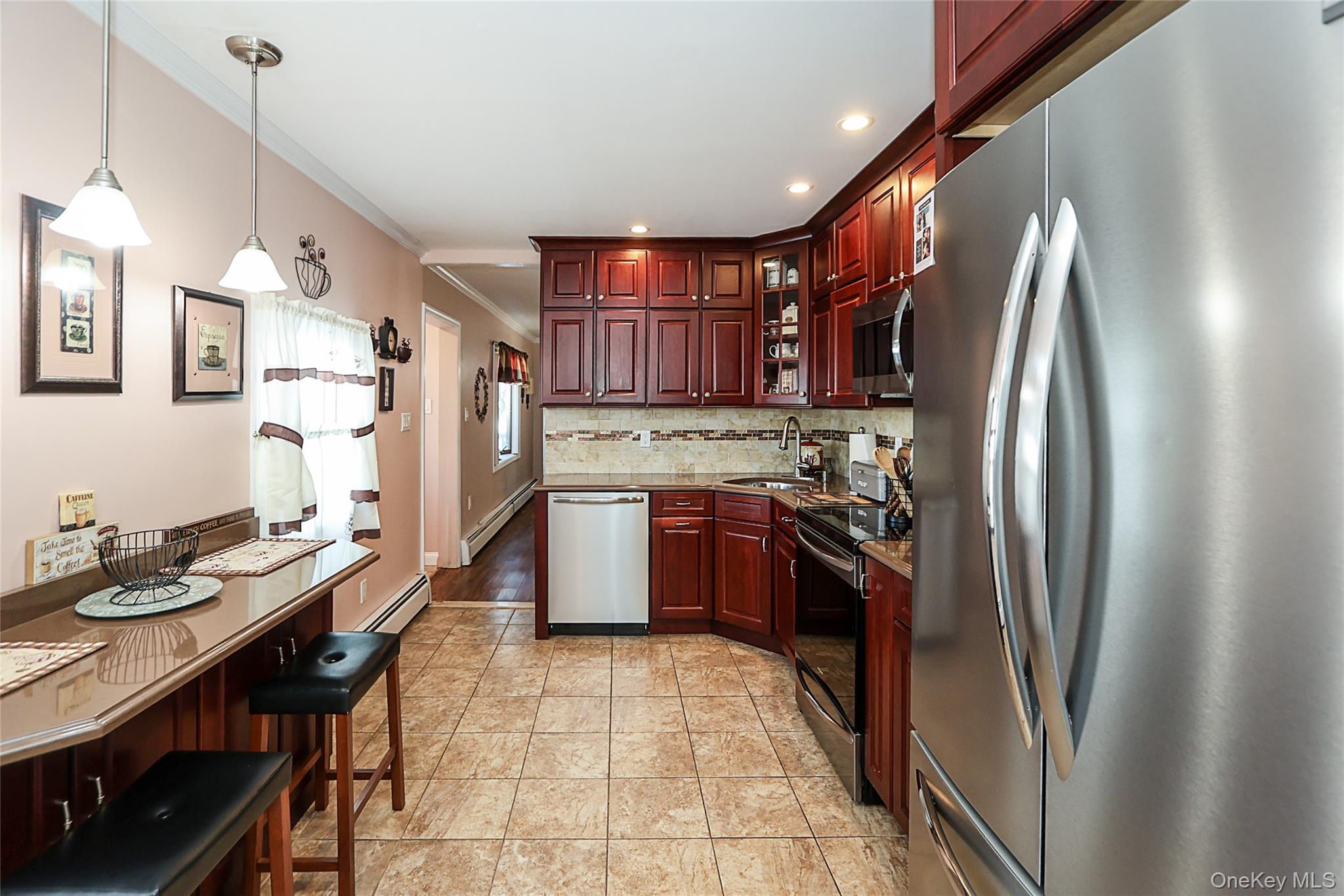 #13 photo, 70 Corncrib Lane, ナッソー郡 Levittown , NY 11756