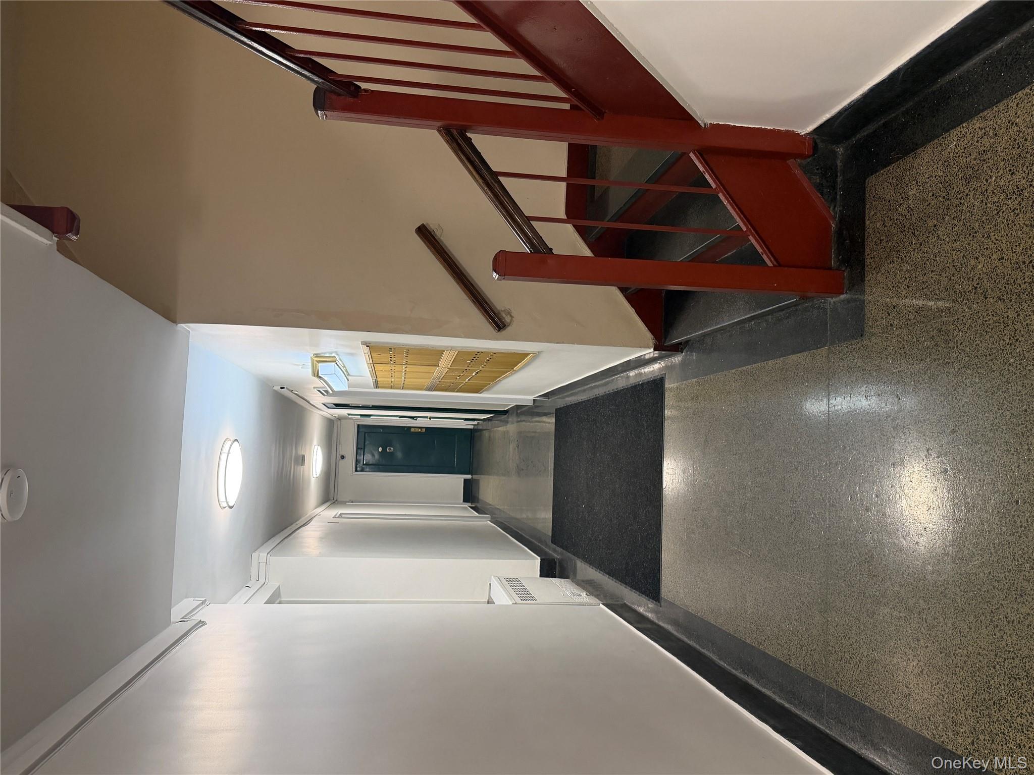 #2 photo, 33-26 82nd Street, クイーンズ区 Jackson Heights , NY 11372