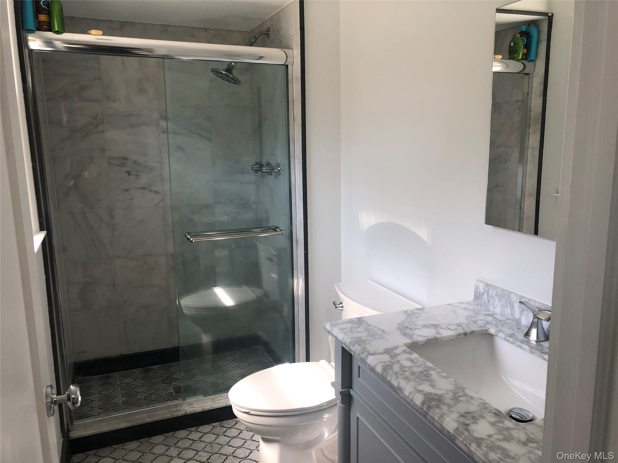 #14 photo, 23 Hampton Harbor Road, সাফোক কাউন্টি Hampton Bays , NY 11946