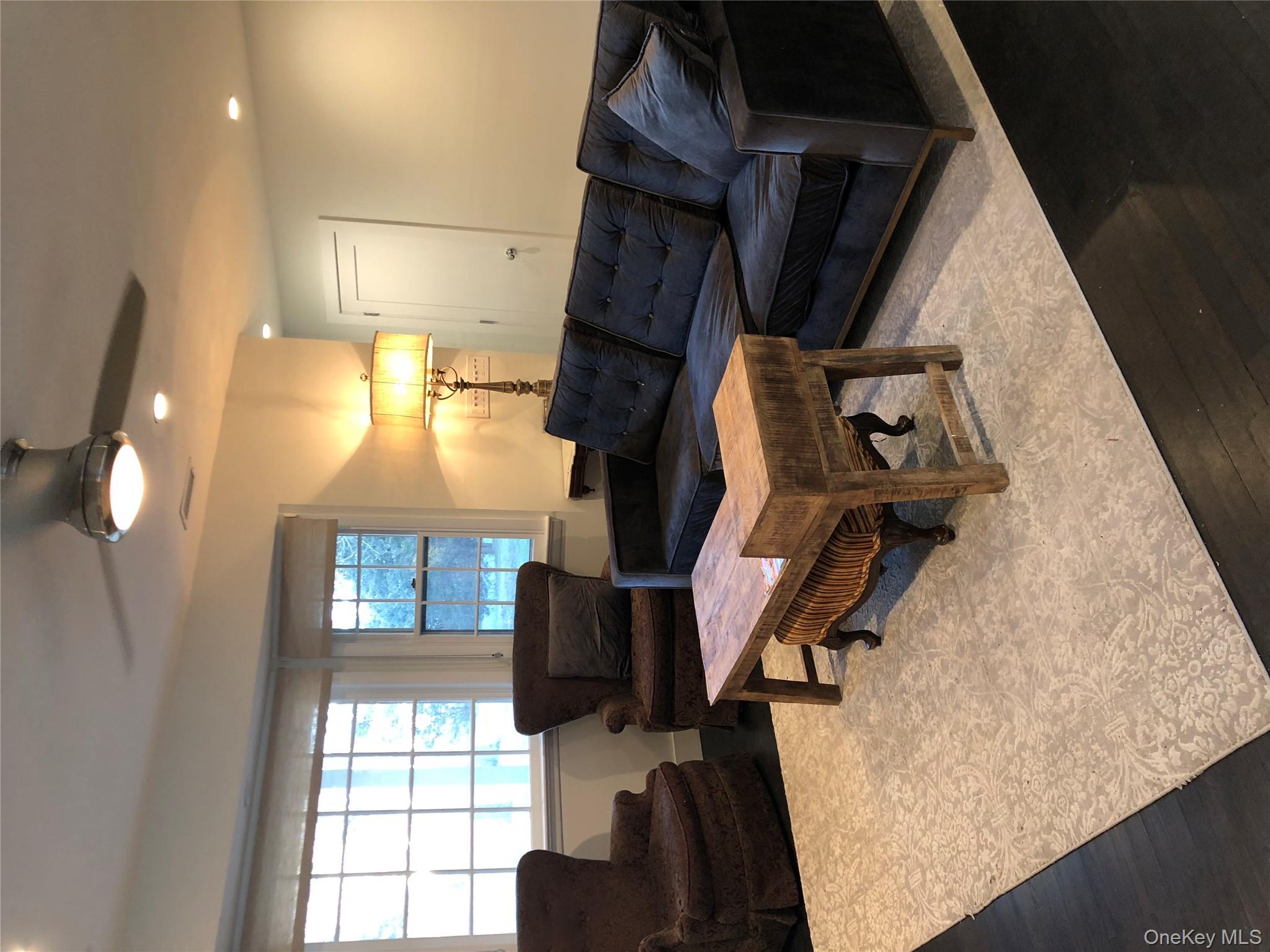 #2 photo, 23 Hampton Harbor Road, সাফোক কাউন্টি Hampton Bays , NY 11946