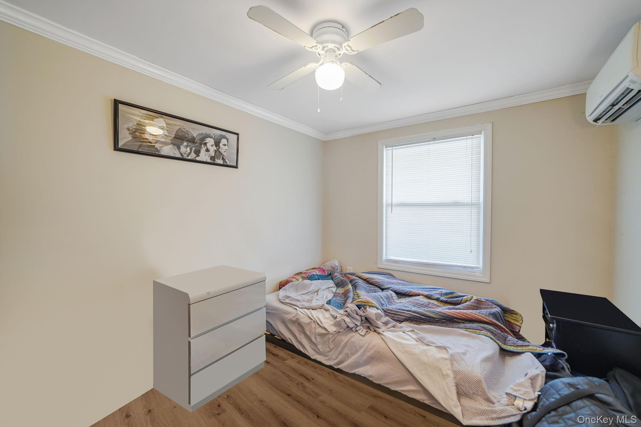 #8 photo, 126 Village Circle, サフォーク郡 Manorville , NY 11949