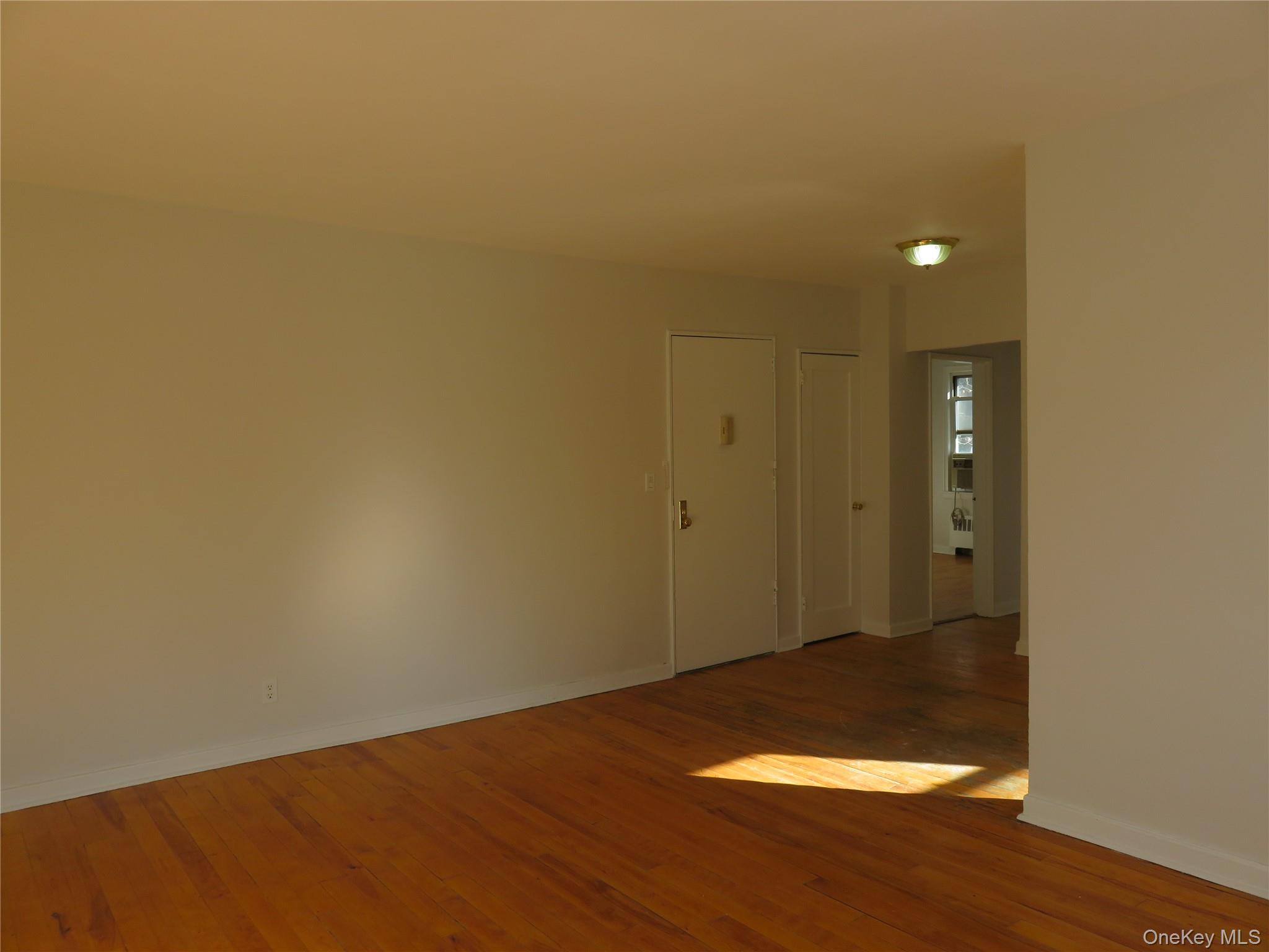 #5 photo, 7 Winchester Avenue, Yonkers , NY 10710