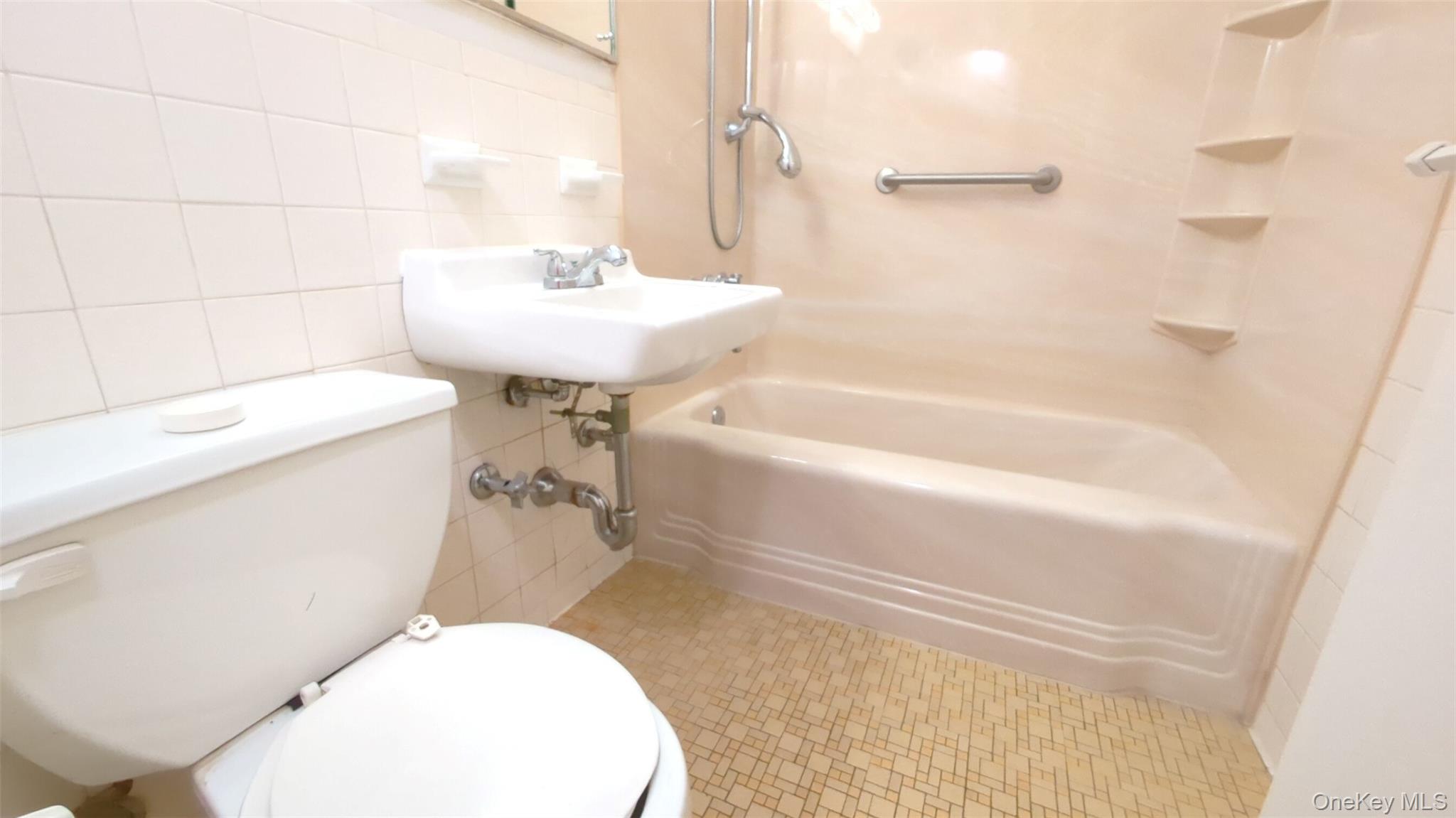 #16 photo, 245 E 25th Street, ম্যানহাটন New York (Manhattan) , NY 10010