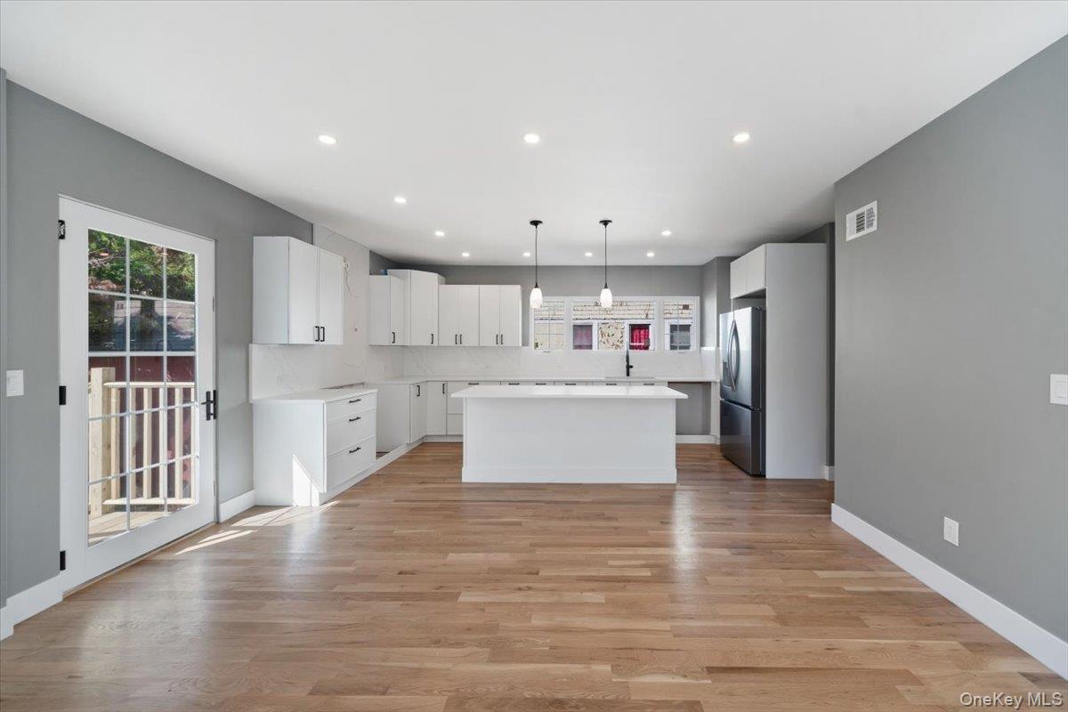 #10 photo, 28 Midland Avenue, White Plains , NY 10606