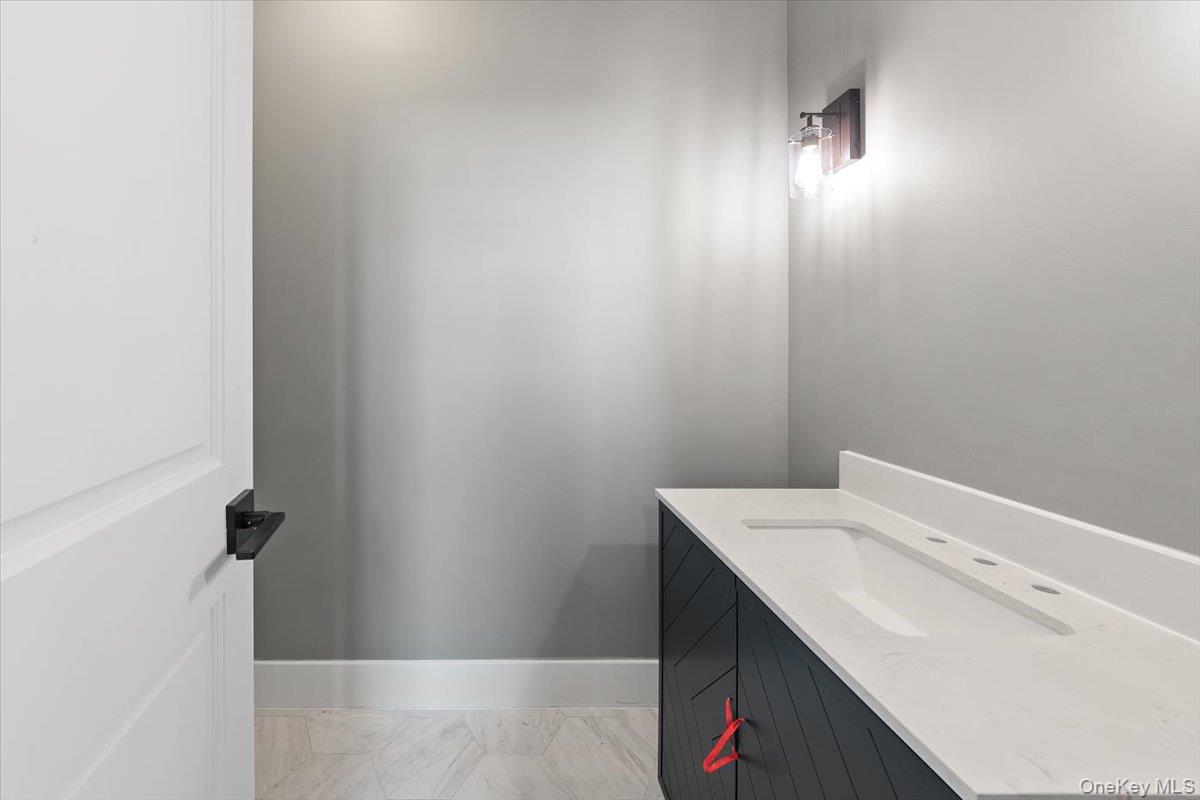 #15 photo, 28 Midland Avenue, White Plains , NY 10606