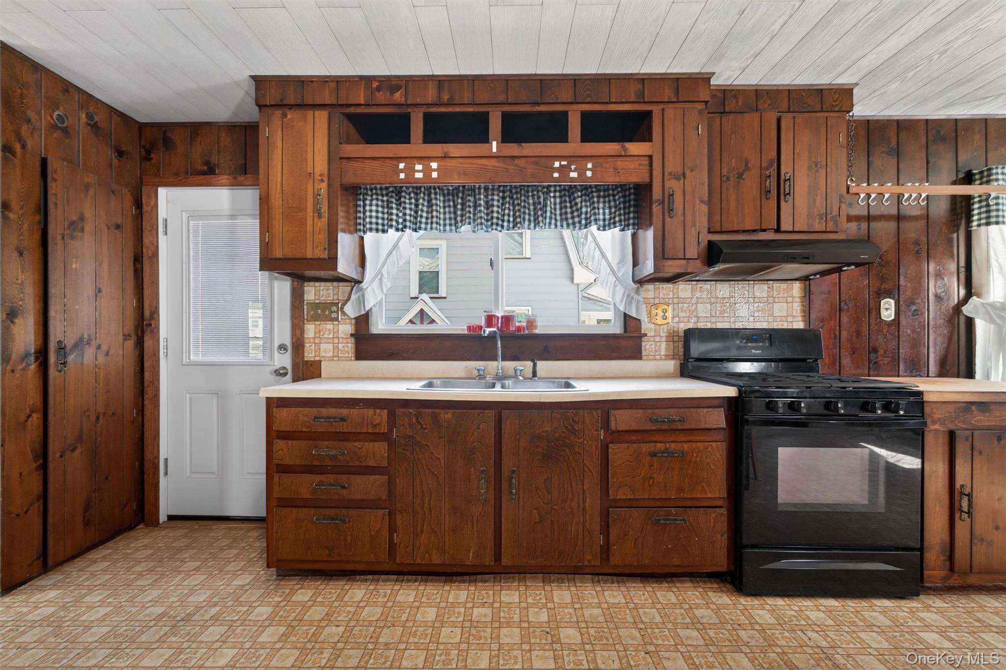 #11 photo, 104 N Orange Street, Port Jervis , NY 12771