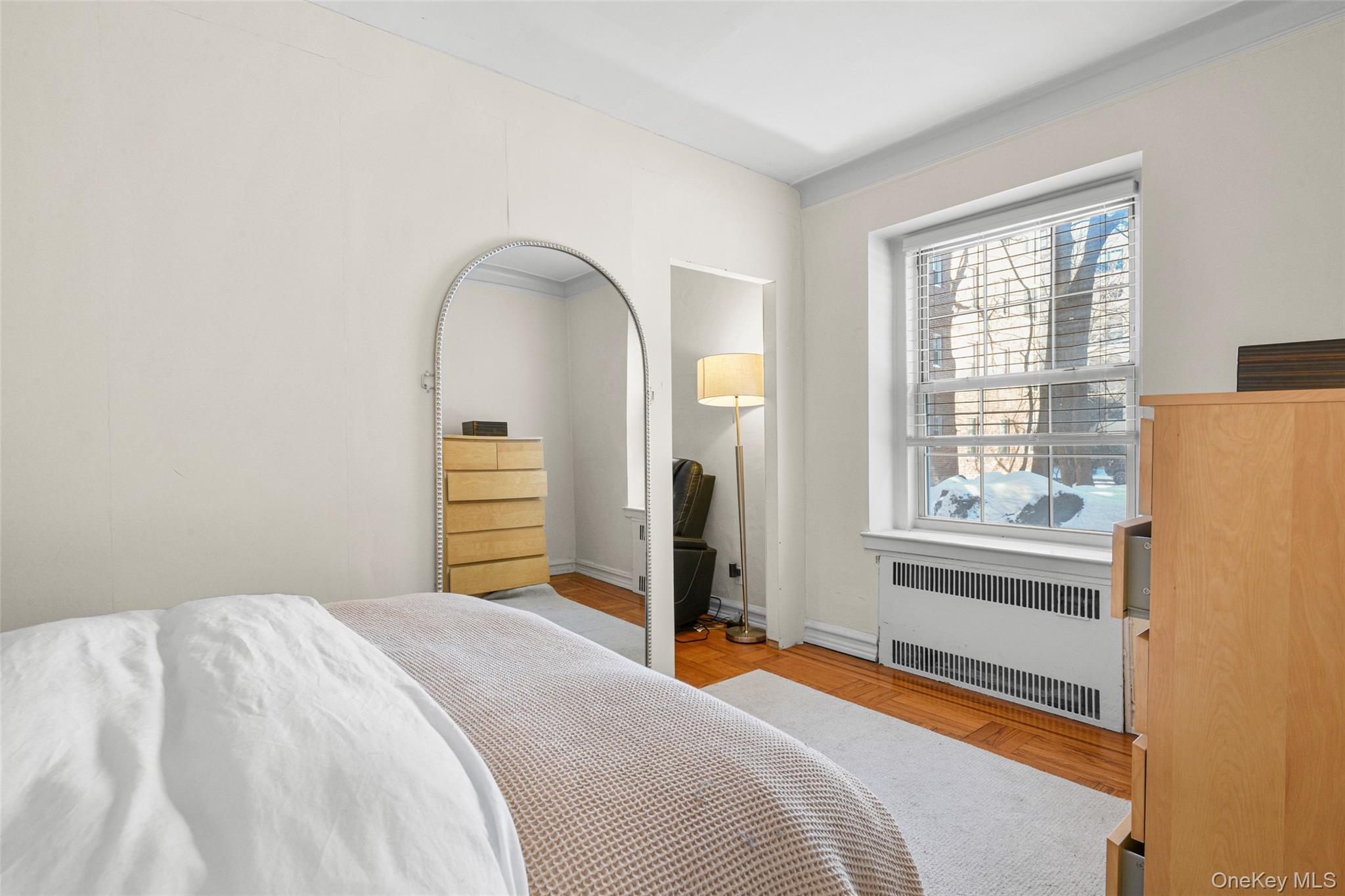 #8 photo, 21 N Chatsworth Avenue, Larchmont , NY 10538