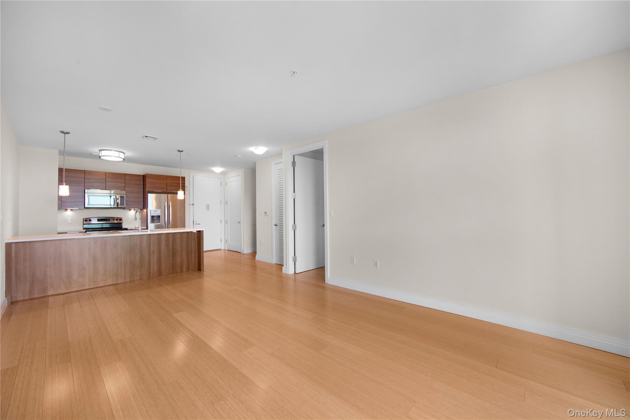 #5 photo, 701 Ridge Hill Boulevard, Yonkers , NY 10710