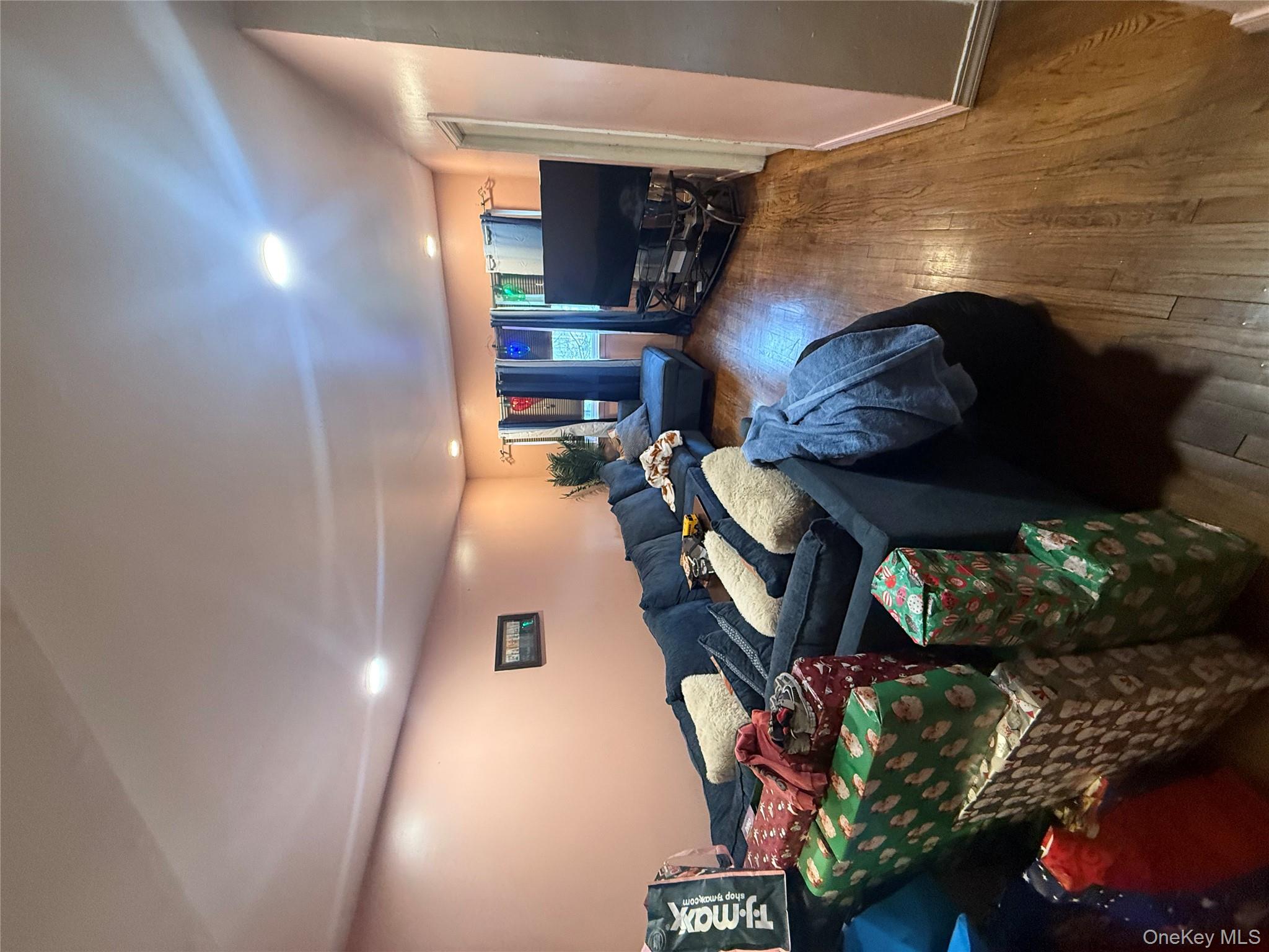 #3 photo, 2242 Lacombe Avenue, ব্রঙ্কস Bronx , NY 10473