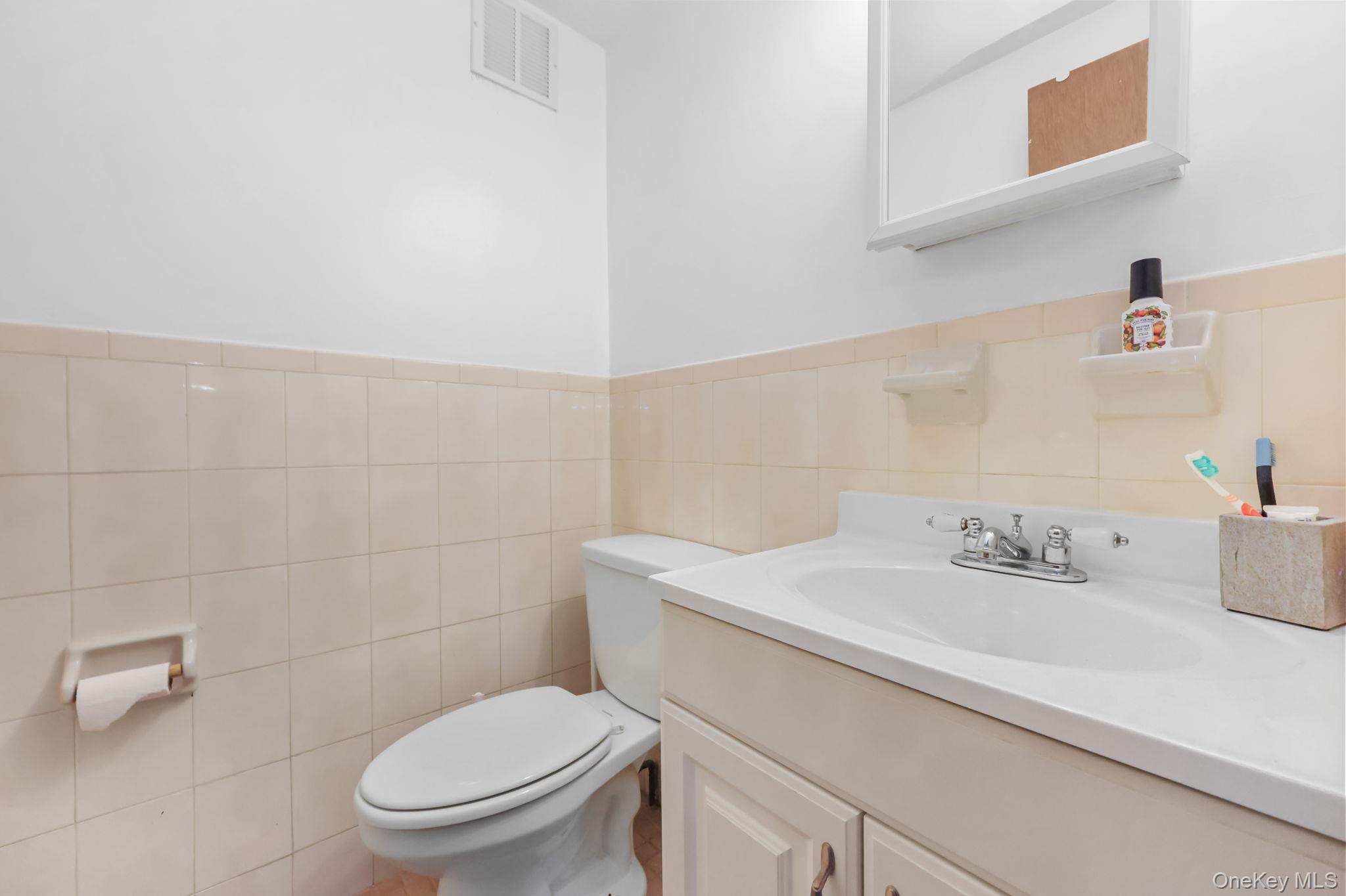 #8 photo, 2080 Virgil Place, ব্রঙ্কস Bronx , NY 10473