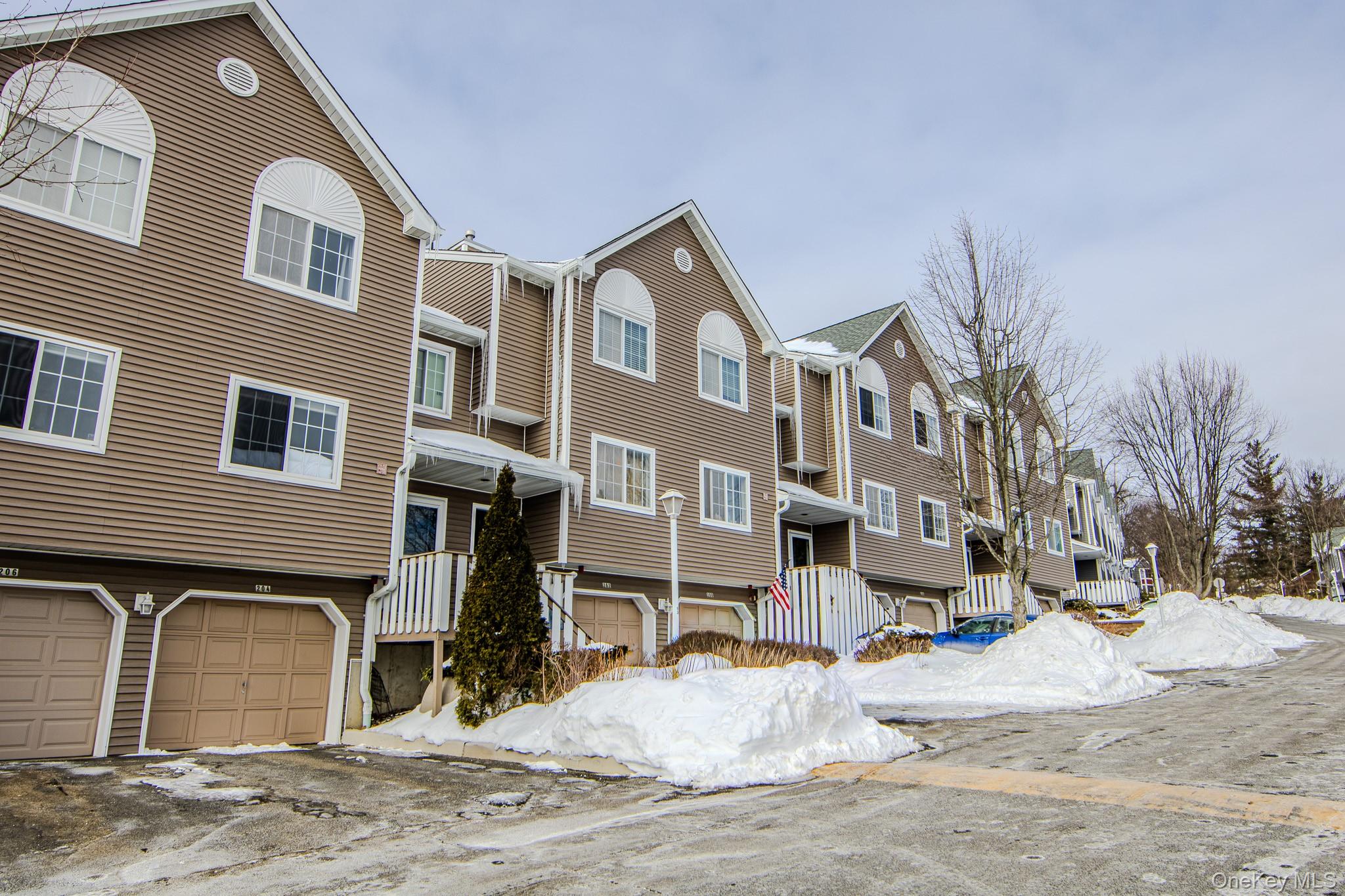 #4 photo, 200 Eagle Ridge Way, Nanuet , NY 10954