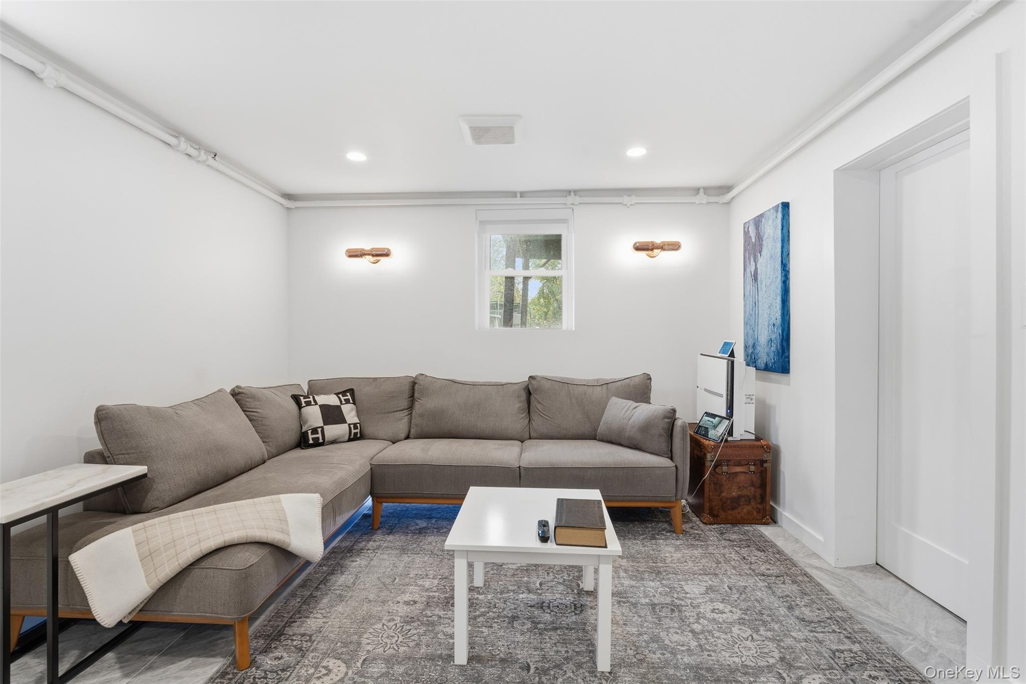 #14 photo, 20 Shelly Avenue, Hartsdale , NY 10530