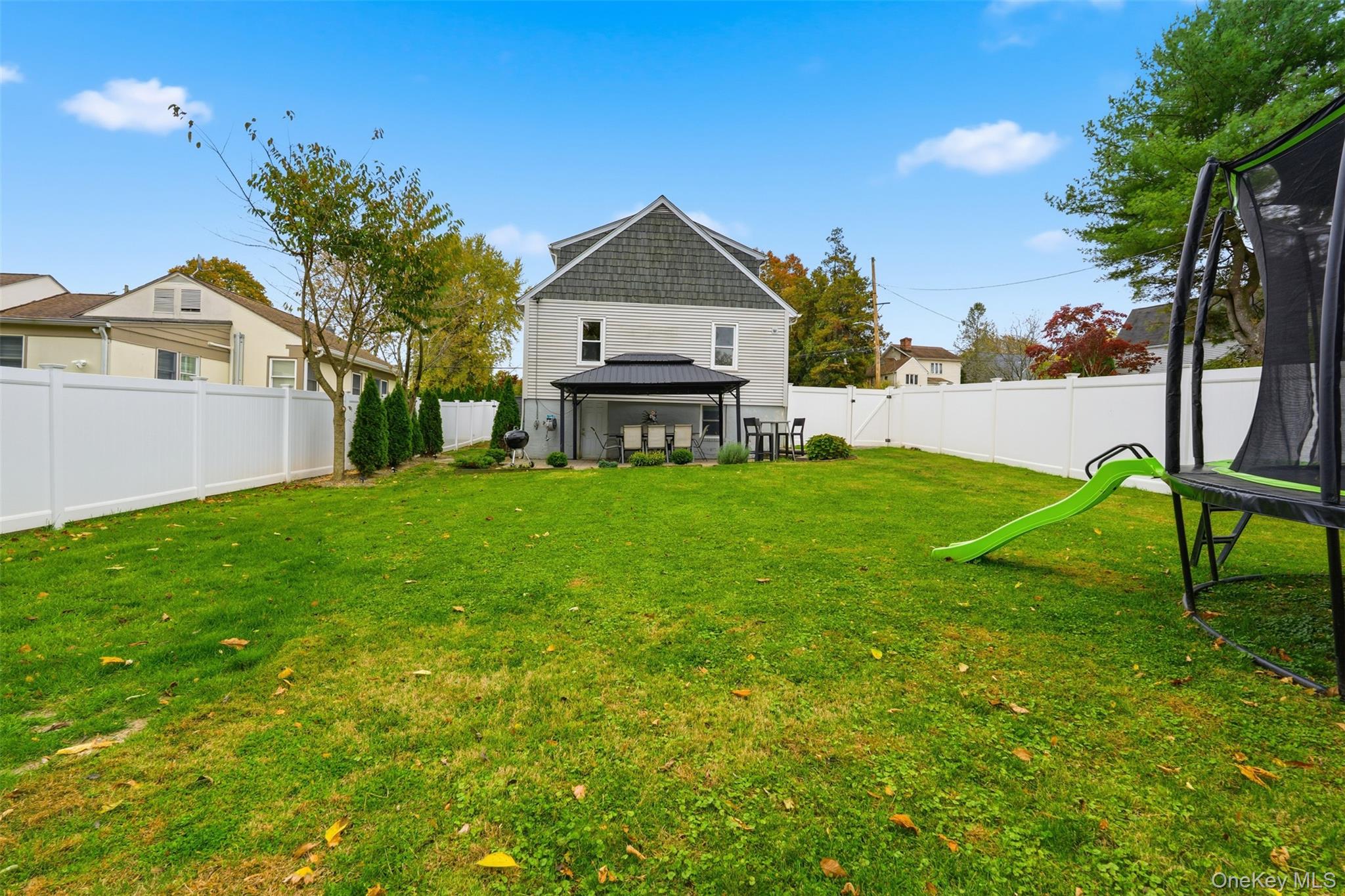 #17 photo, 20 Shelly Avenue, Hartsdale , NY 10530