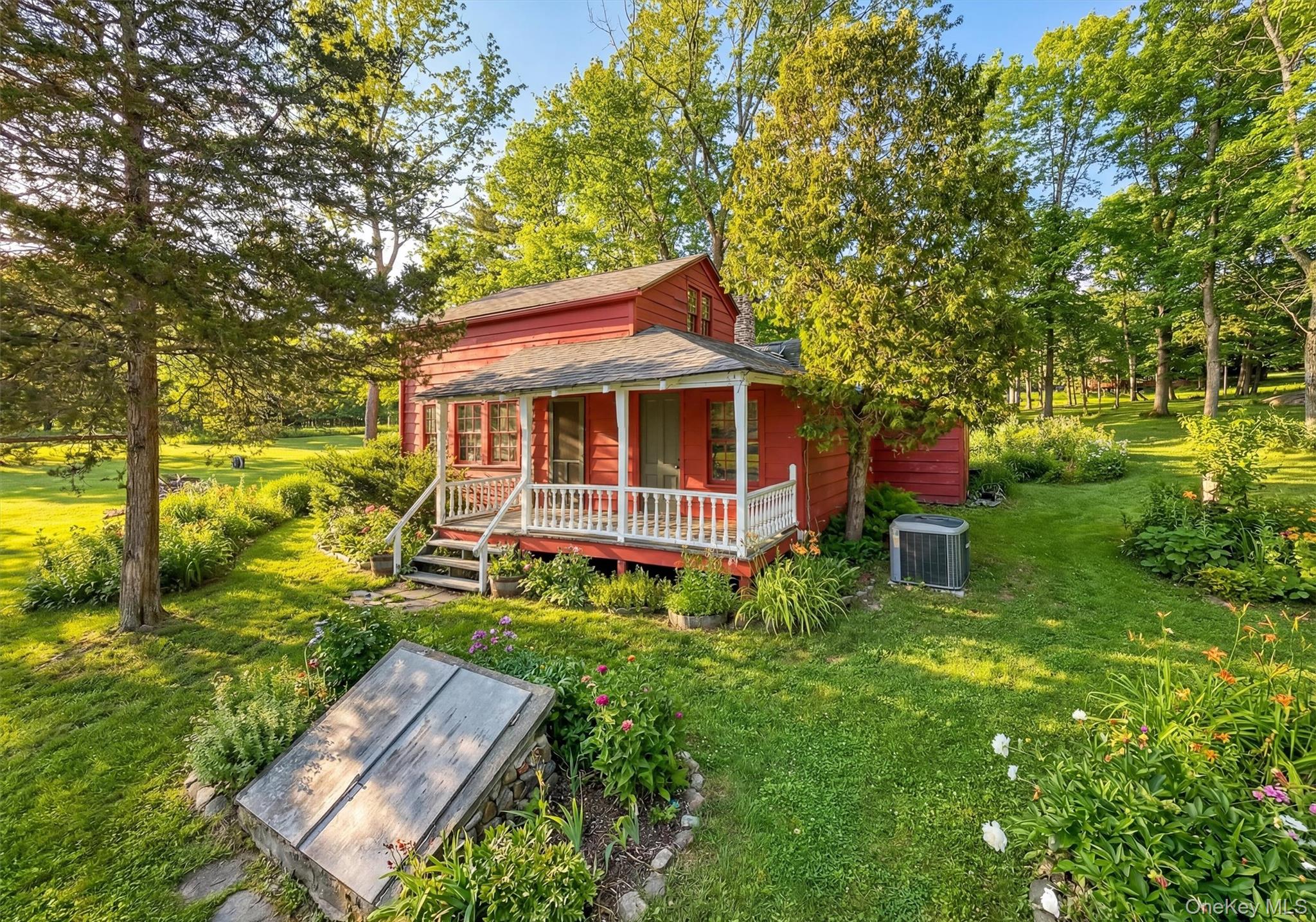 #4 photo, 18 High Tor Road, New City , NY 10956