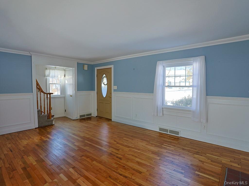 #15 photo, 5 Oxford Road, Goshen , NY 10924