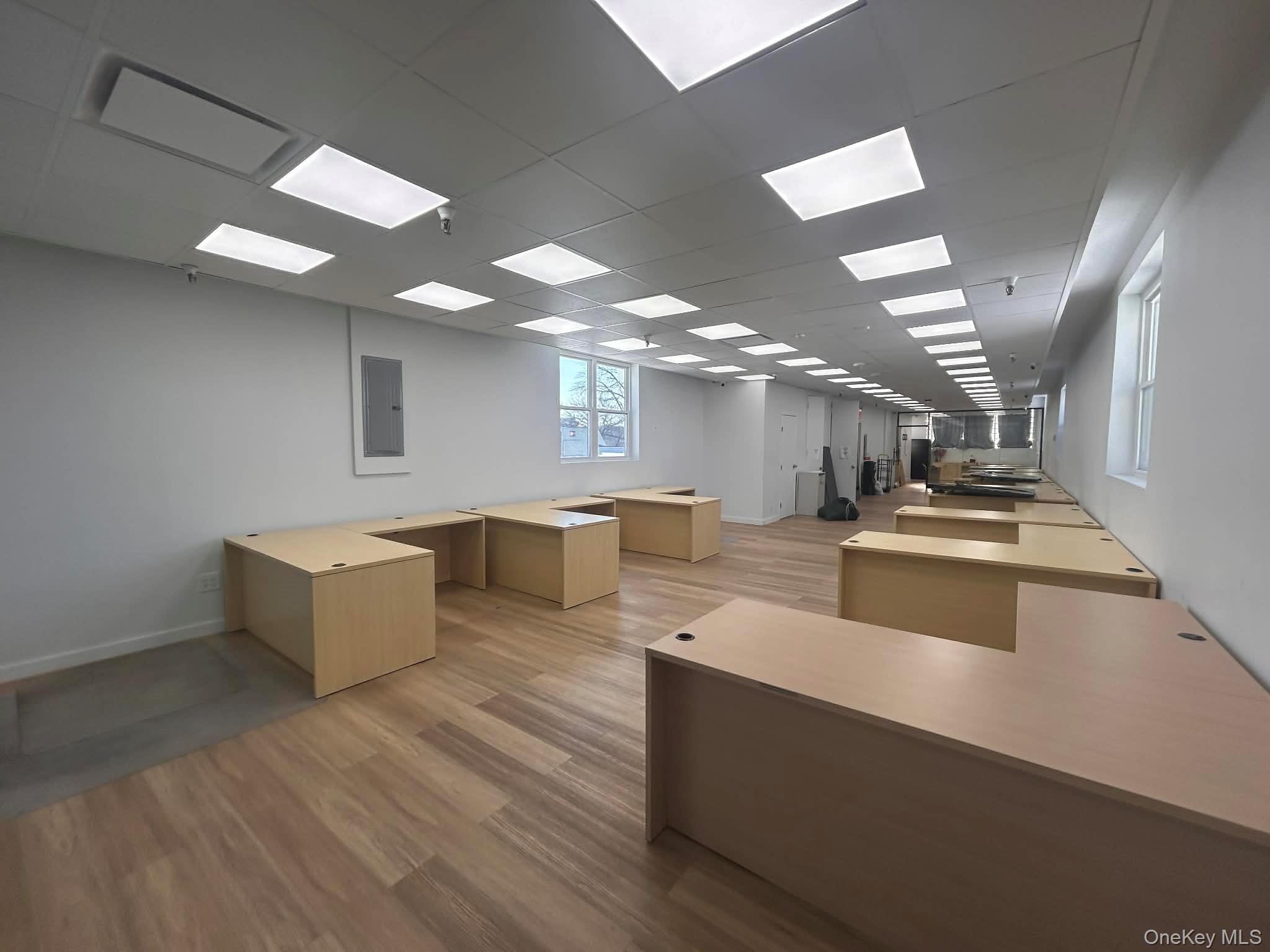 #2 photo, 53-15 37th Avenue, クイーンズ区 Woodside , NY 11377