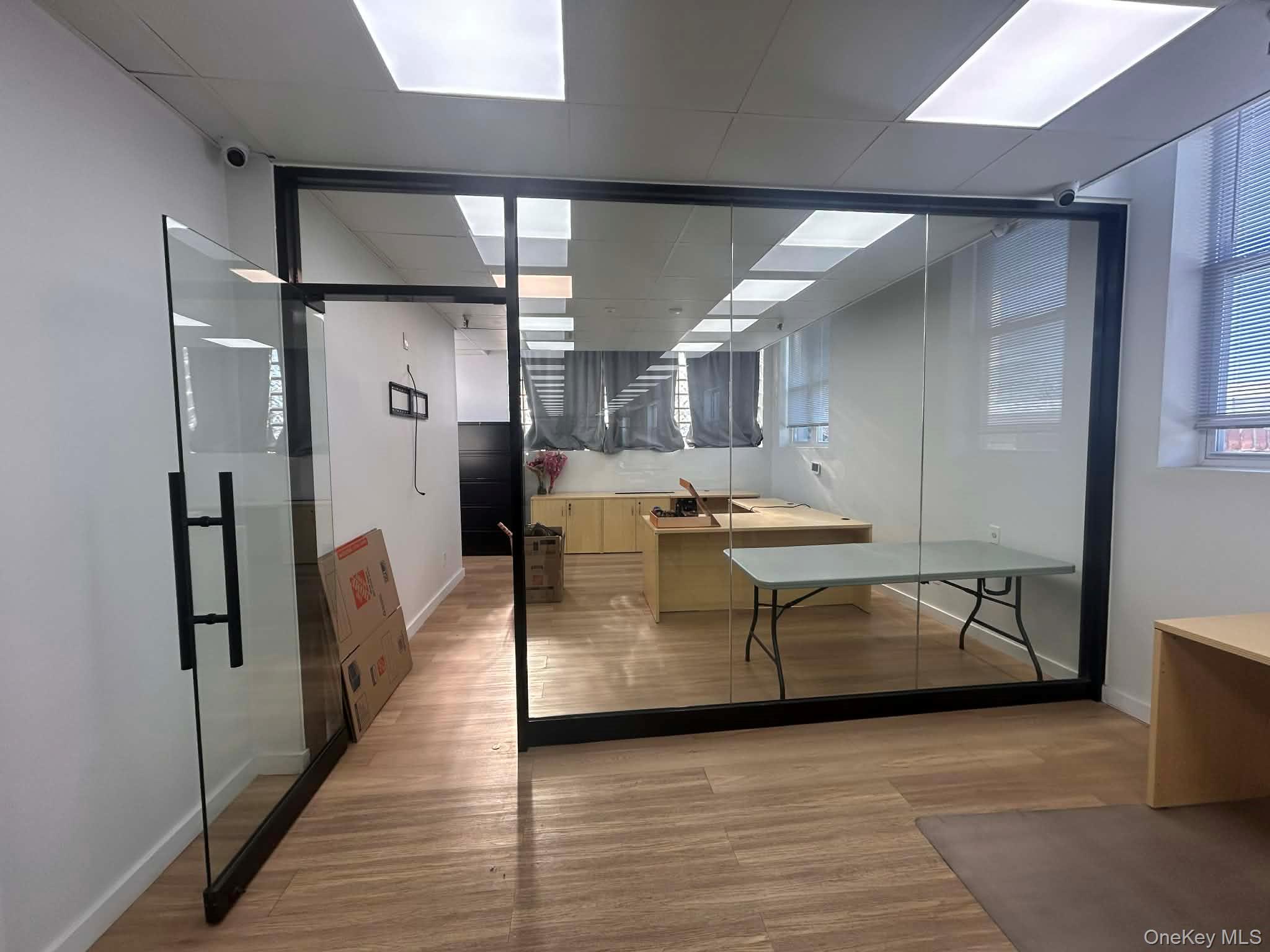 #5 photo, 53-15 37th Avenue, クイーンズ区 Woodside , NY 11377