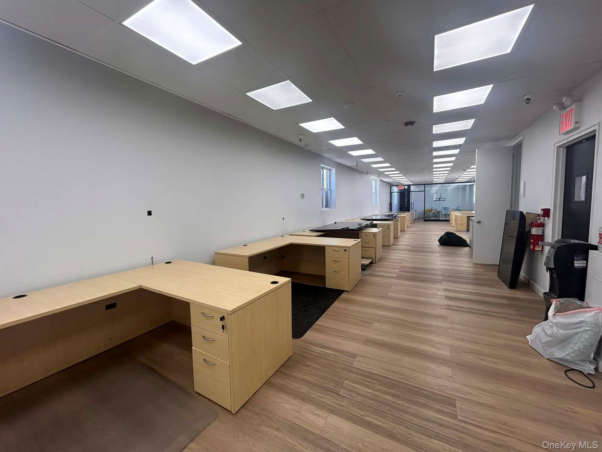 #6 photo, 53-15 37th Avenue, クイーンズ区 Woodside , NY 11377