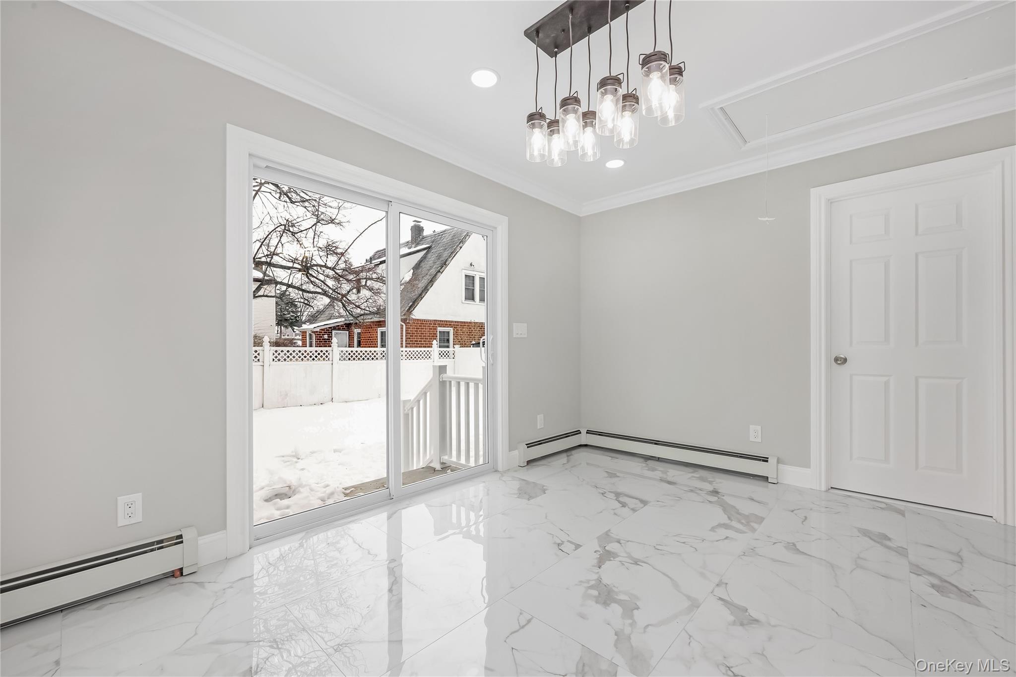 #16 photo, 58 Remsen Avenue, ナッソー郡 Hempstead , NY 11550