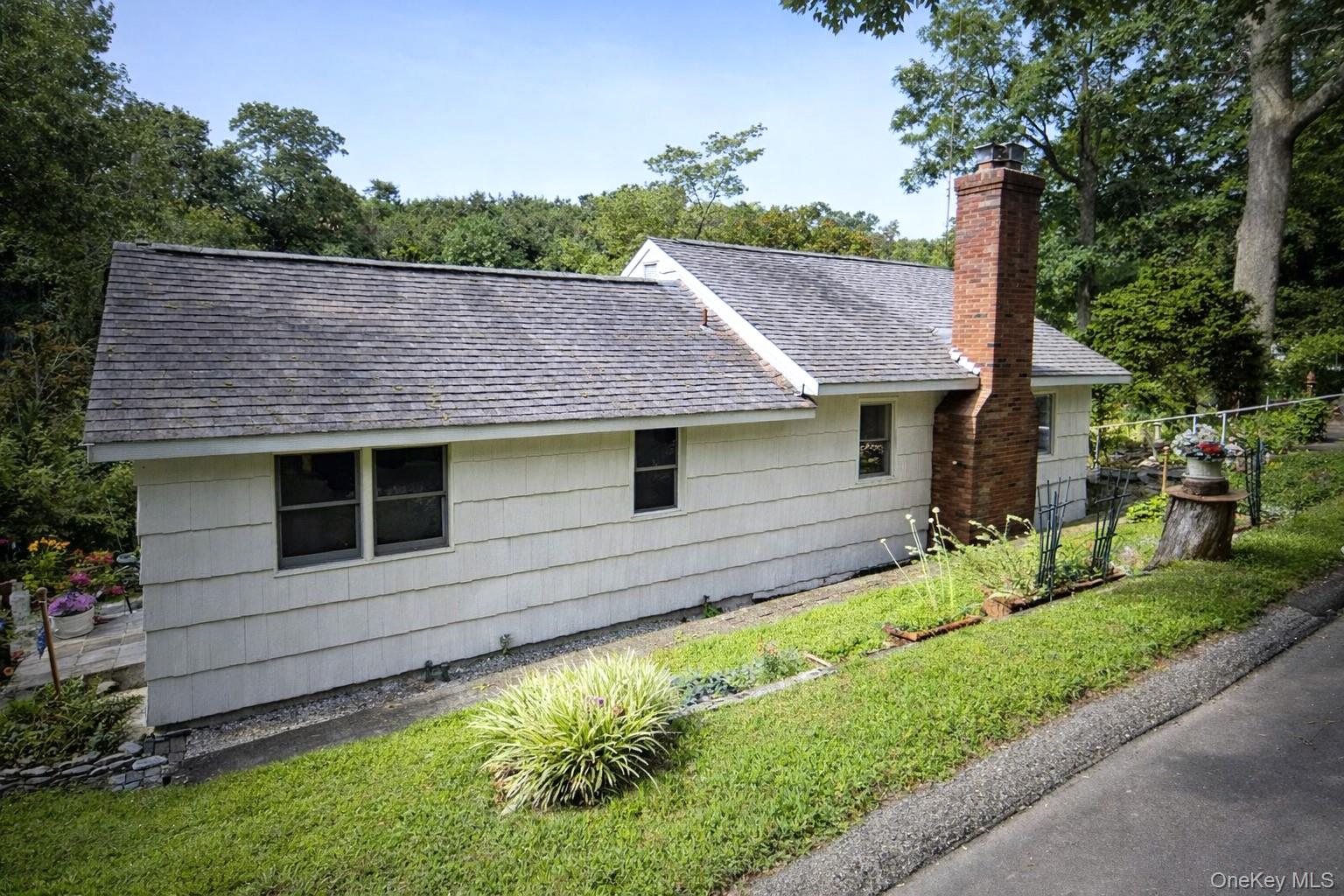 #1 photo, 22 Hill Road, Saint James , NY 11780