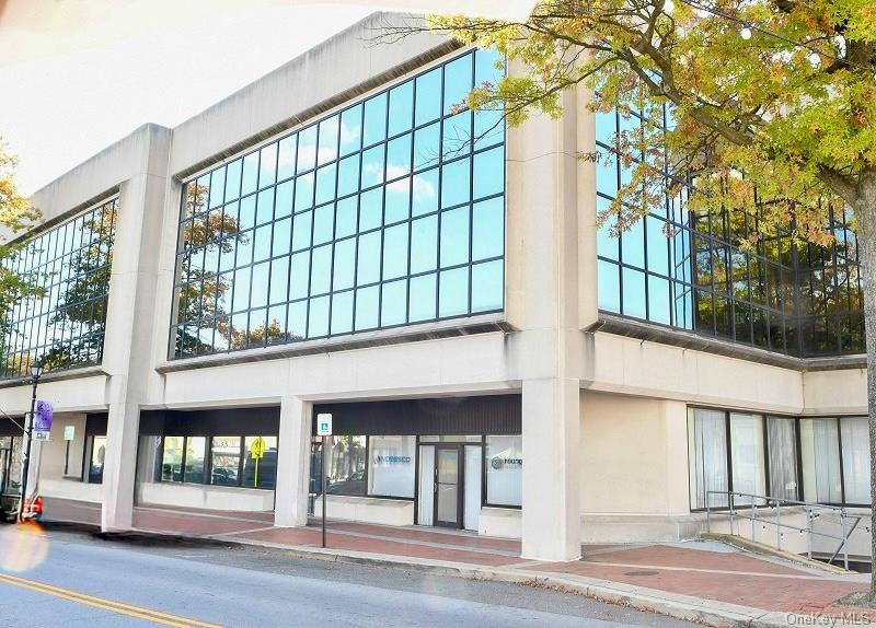 #14 photo, 3 School Street, Нассау ‖ Glen Cove , NY 11542