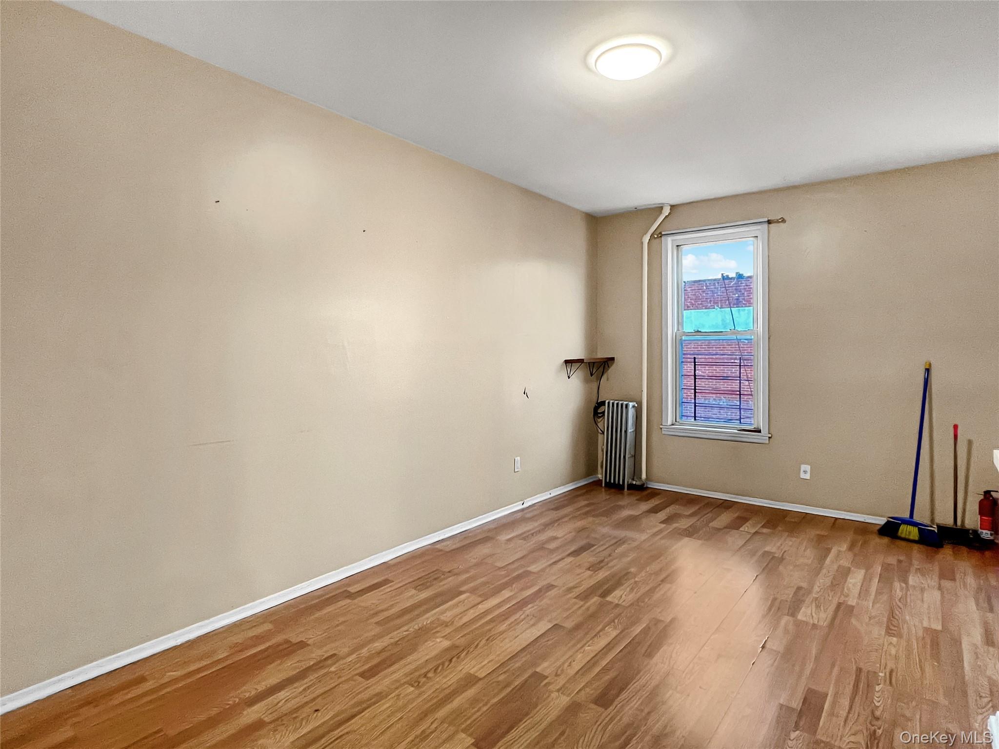 #5 photo, 9206 95th Avenue, クイーンズ区 Ozone Park , NY 11416