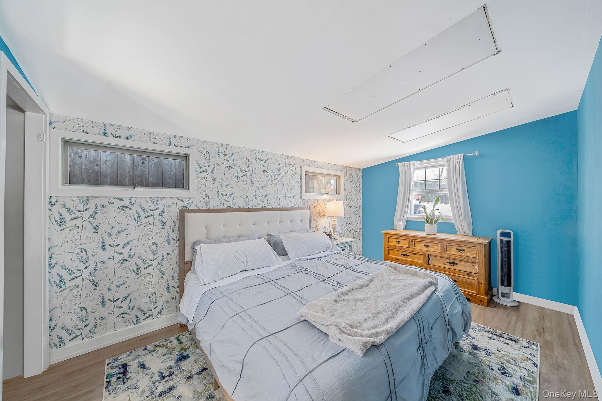 #13 photo, 15 Ridge Lane, सफ़ोक काउंटी Miller Place , NY 11764