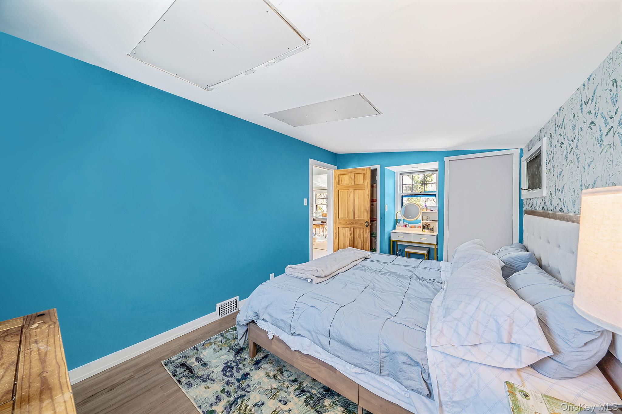 #14 photo, 15 Ridge Lane, सफ़ोक काउंटी Miller Place , NY 11764