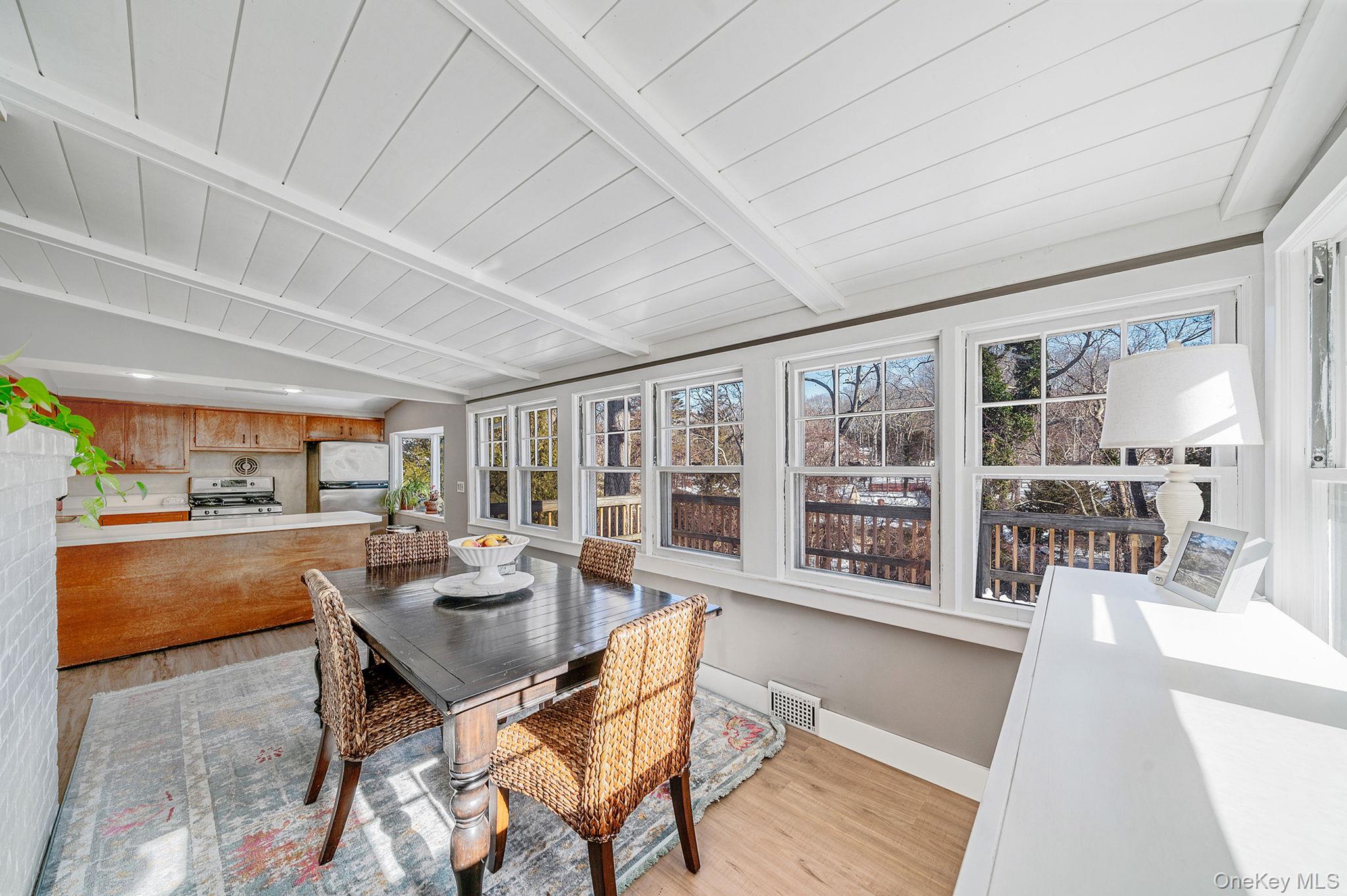 #7 photo, 15 Ridge Lane, सफ़ोक काउंटी Miller Place , NY 11764